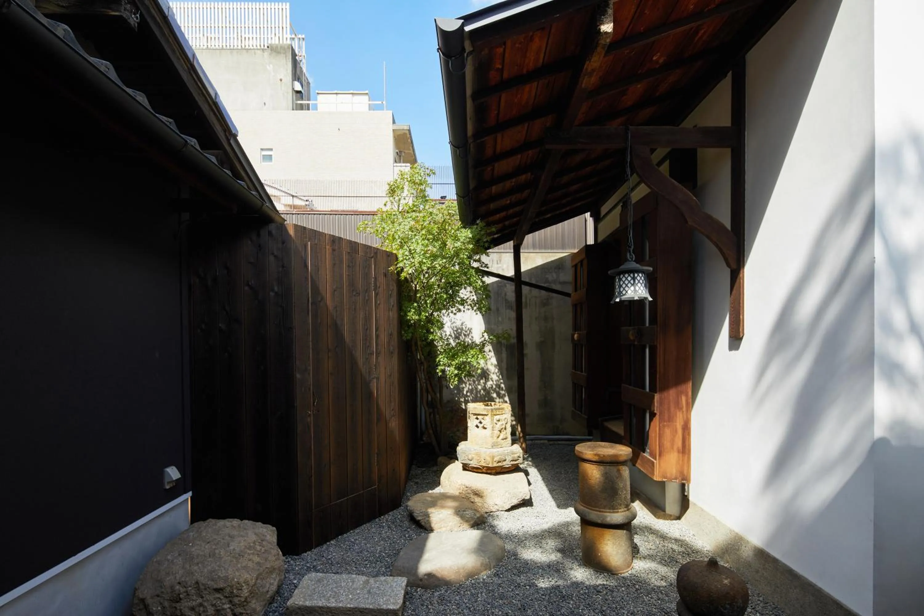 Garden view in Enso Machiya