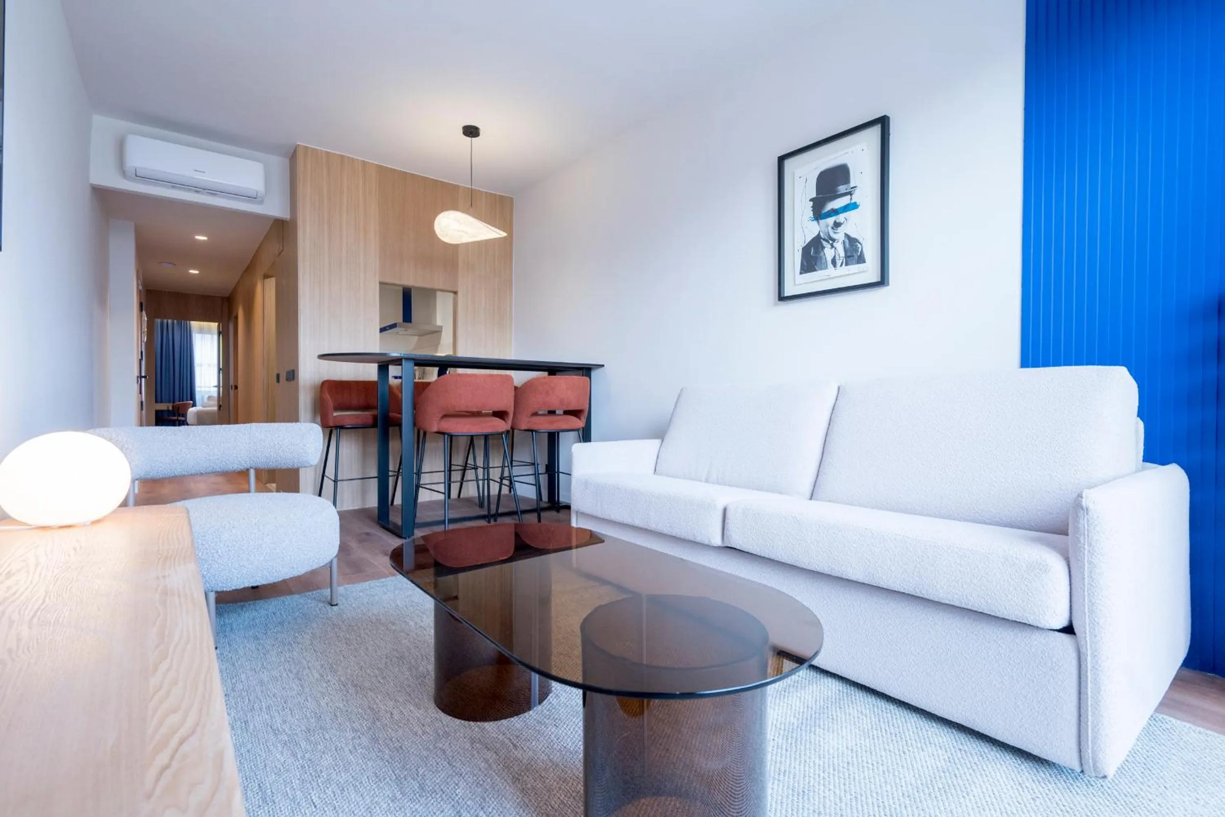 Living room in Iconic Suites