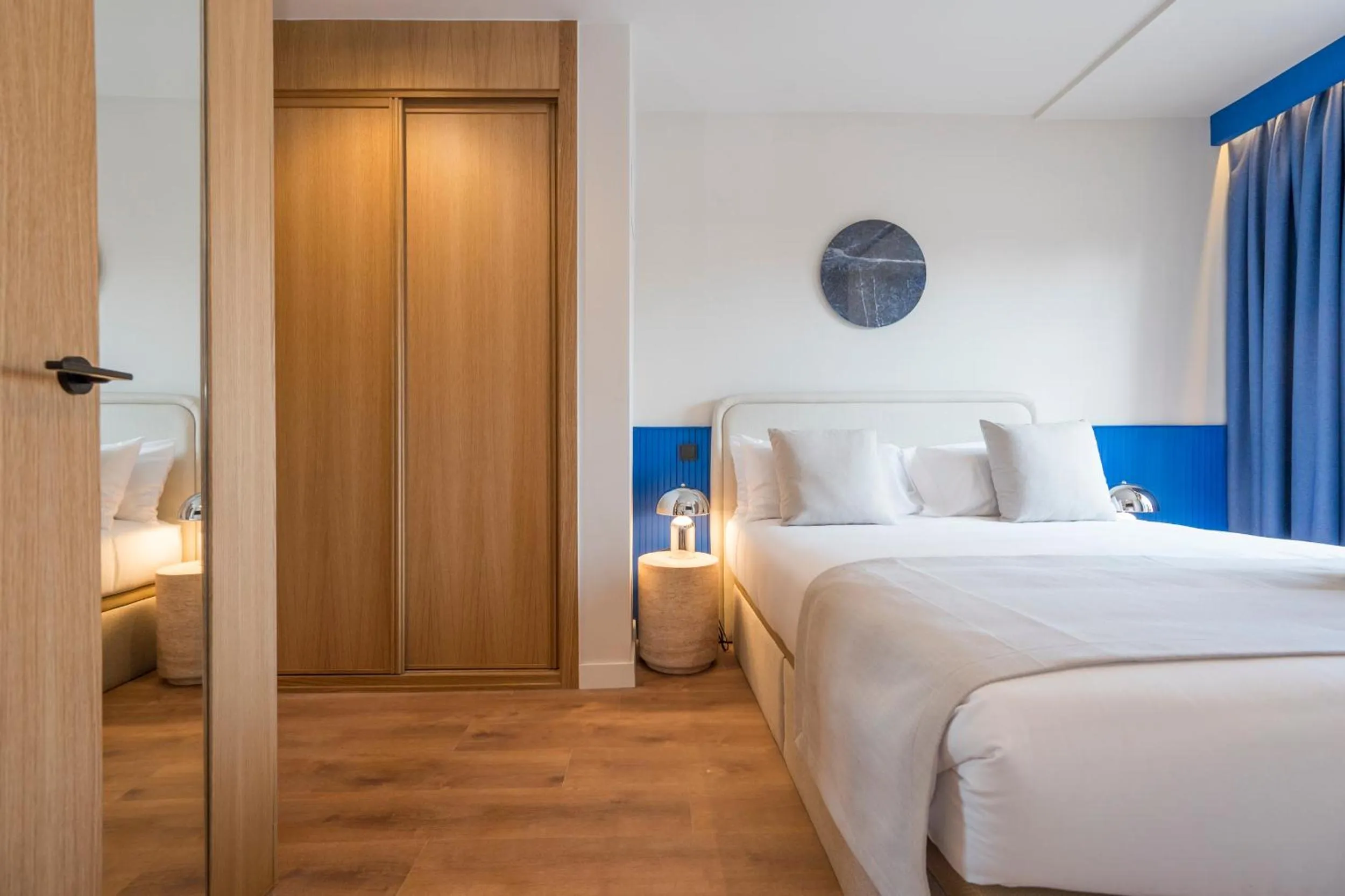 Bed in Iconic Suites