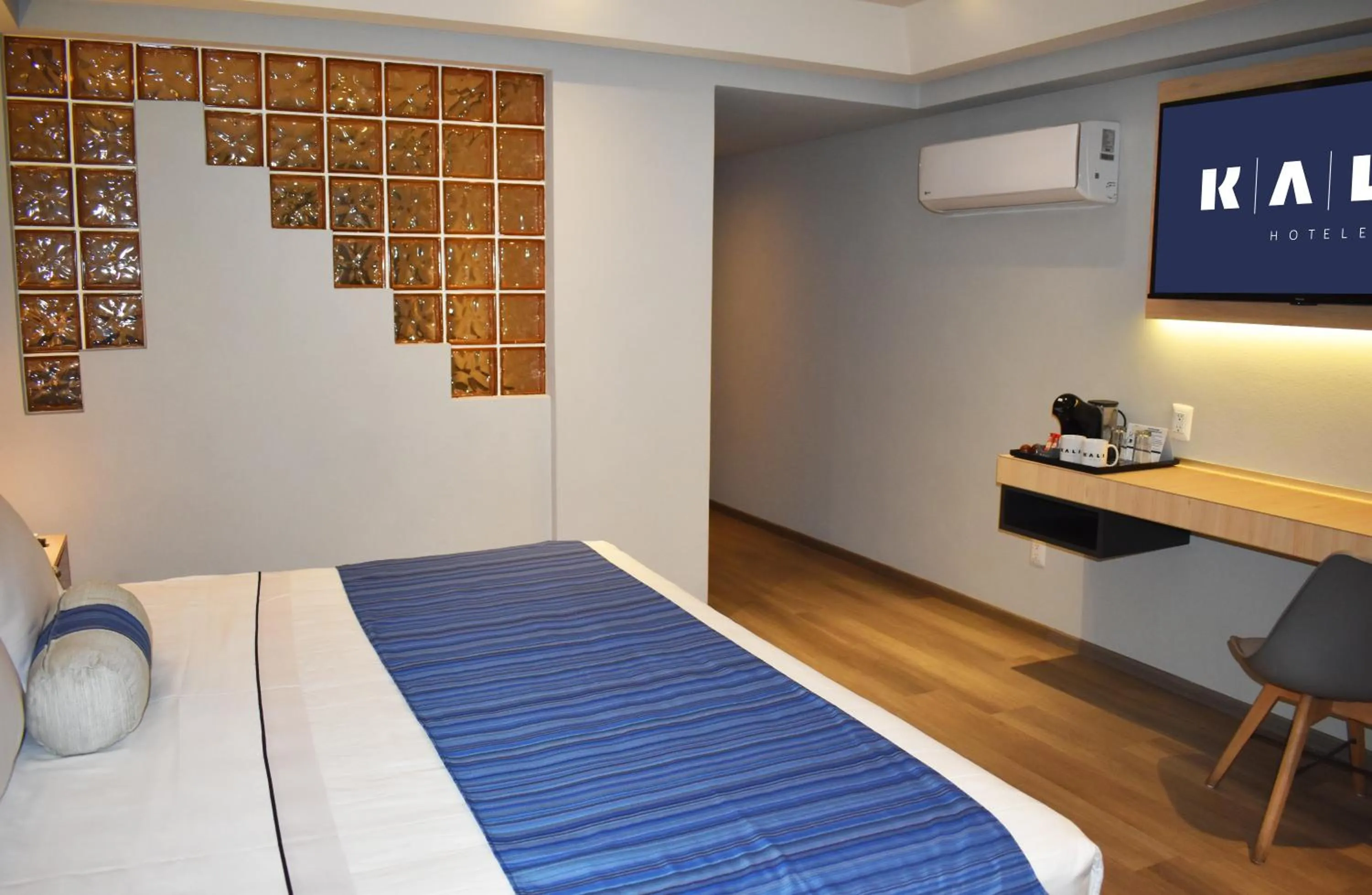 Bed in Hotel Torremolinos Vallejo Ciudad de Mexico