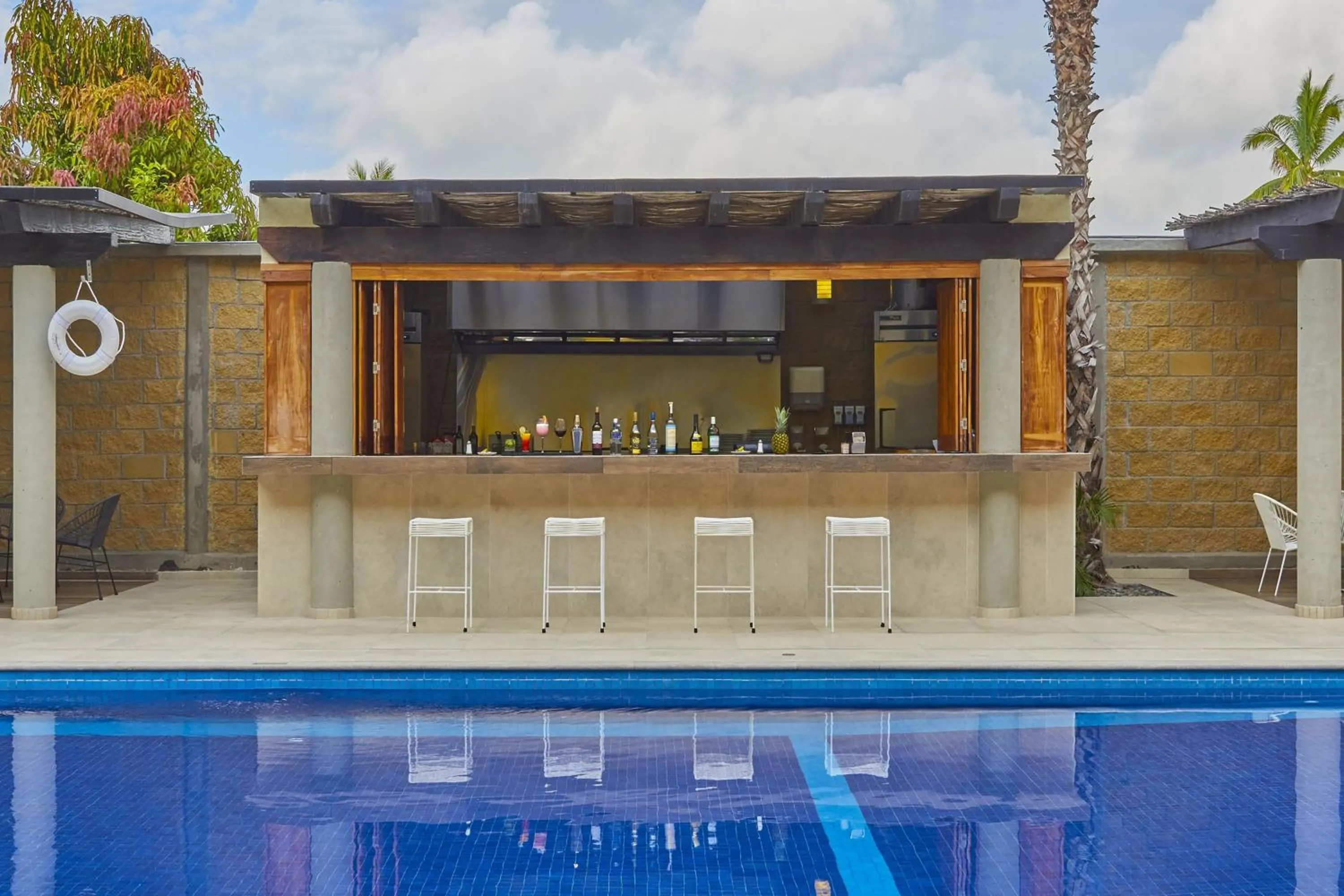 Swimming pool in City Express Suites by Marriott Cabo San Lucas