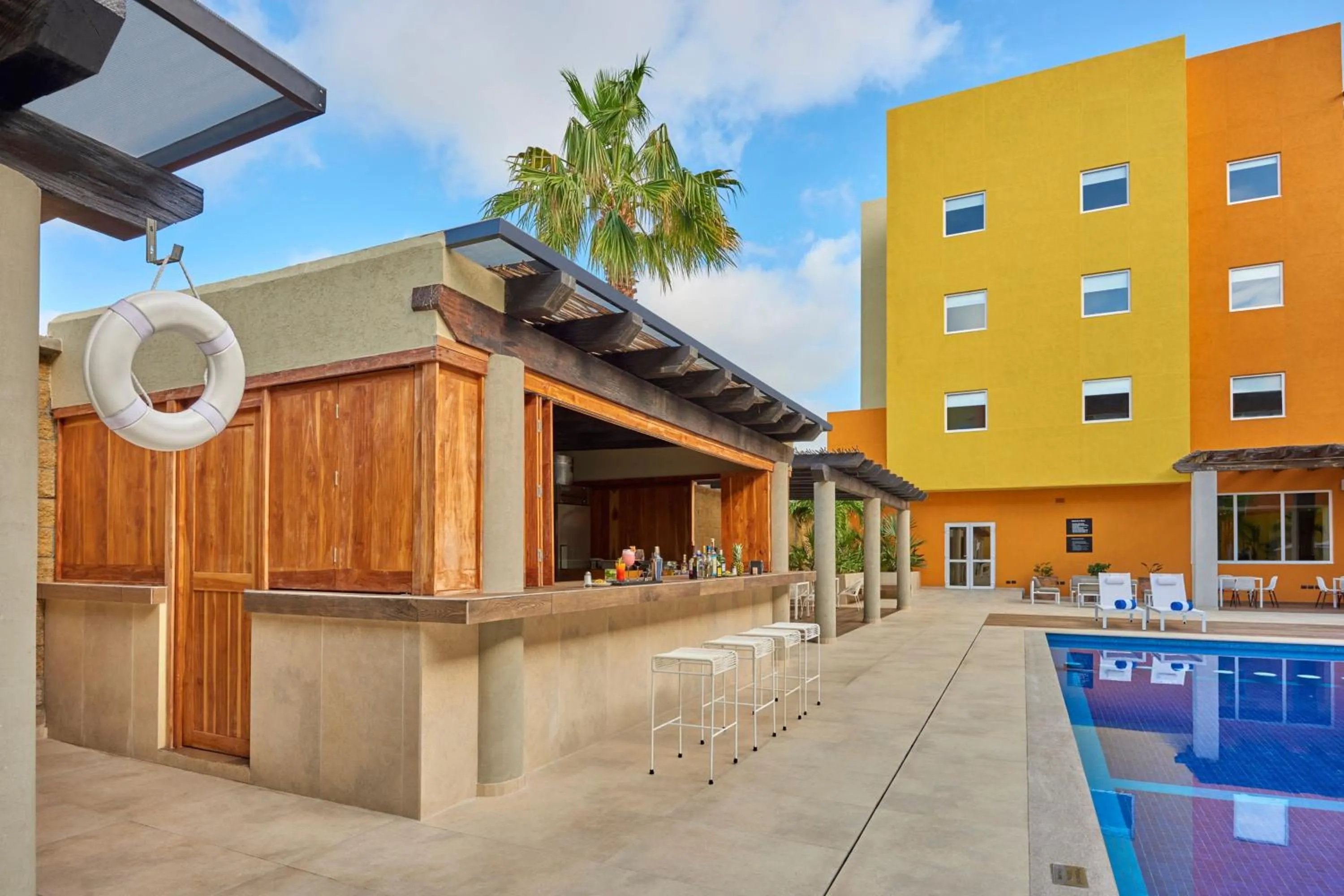 Swimming pool in City Express Suites by Marriott Cabo San Lucas