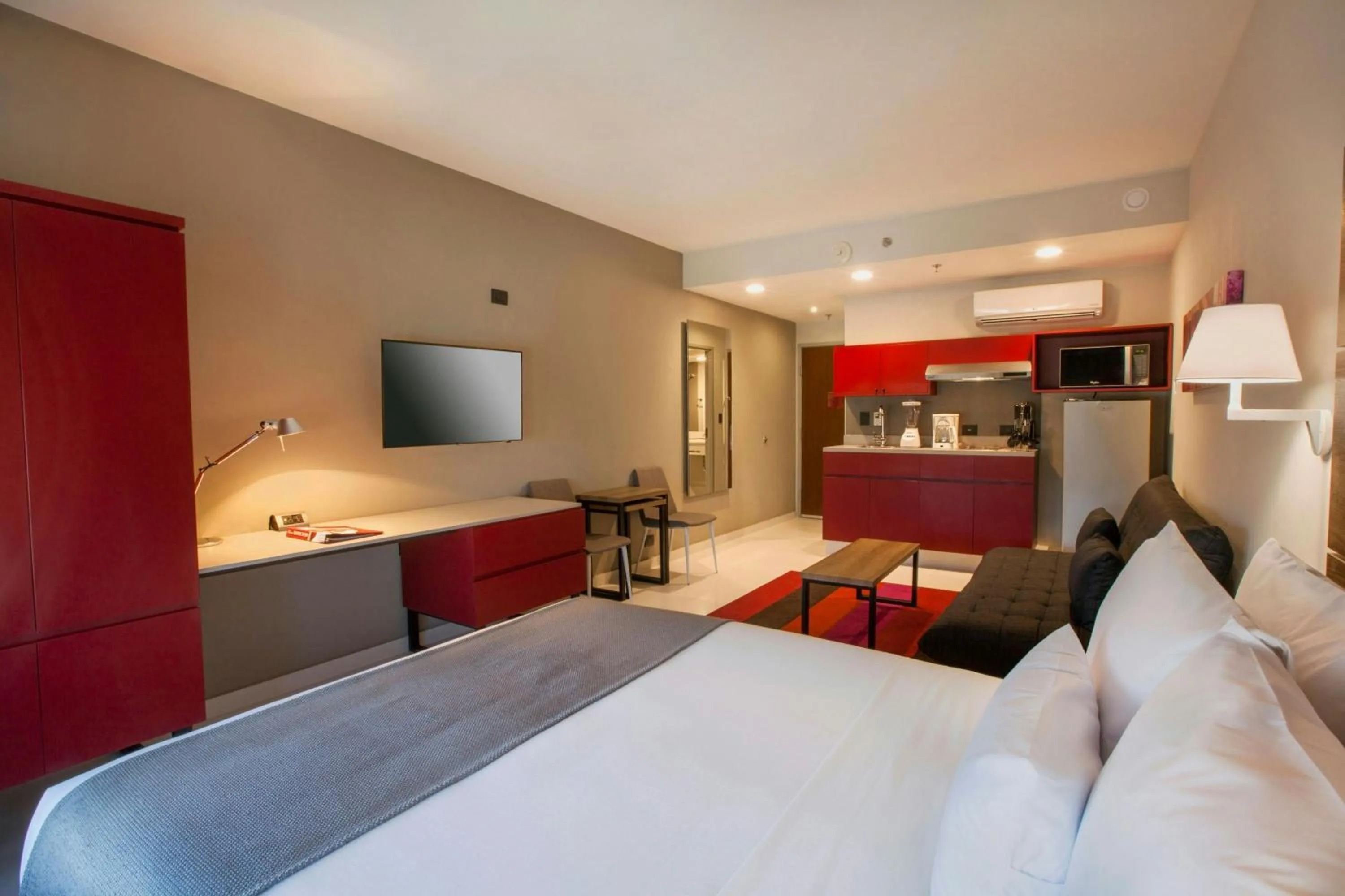 Bedroom, Bed in City Express Plus by Marriott Cabo San Lucas