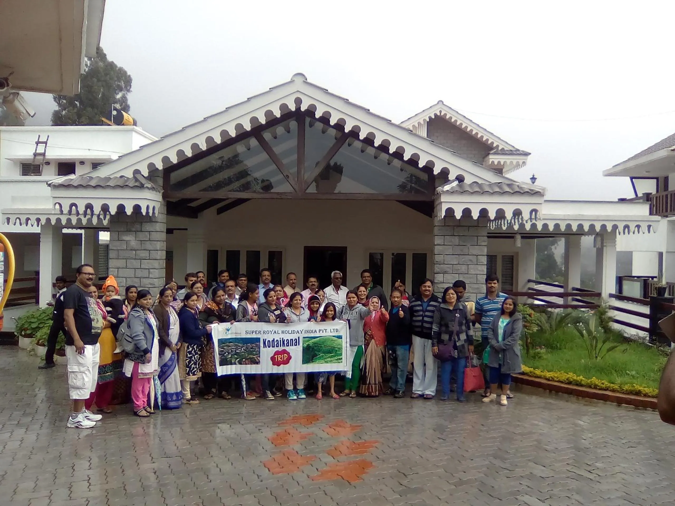 group of guests in R T Hill View