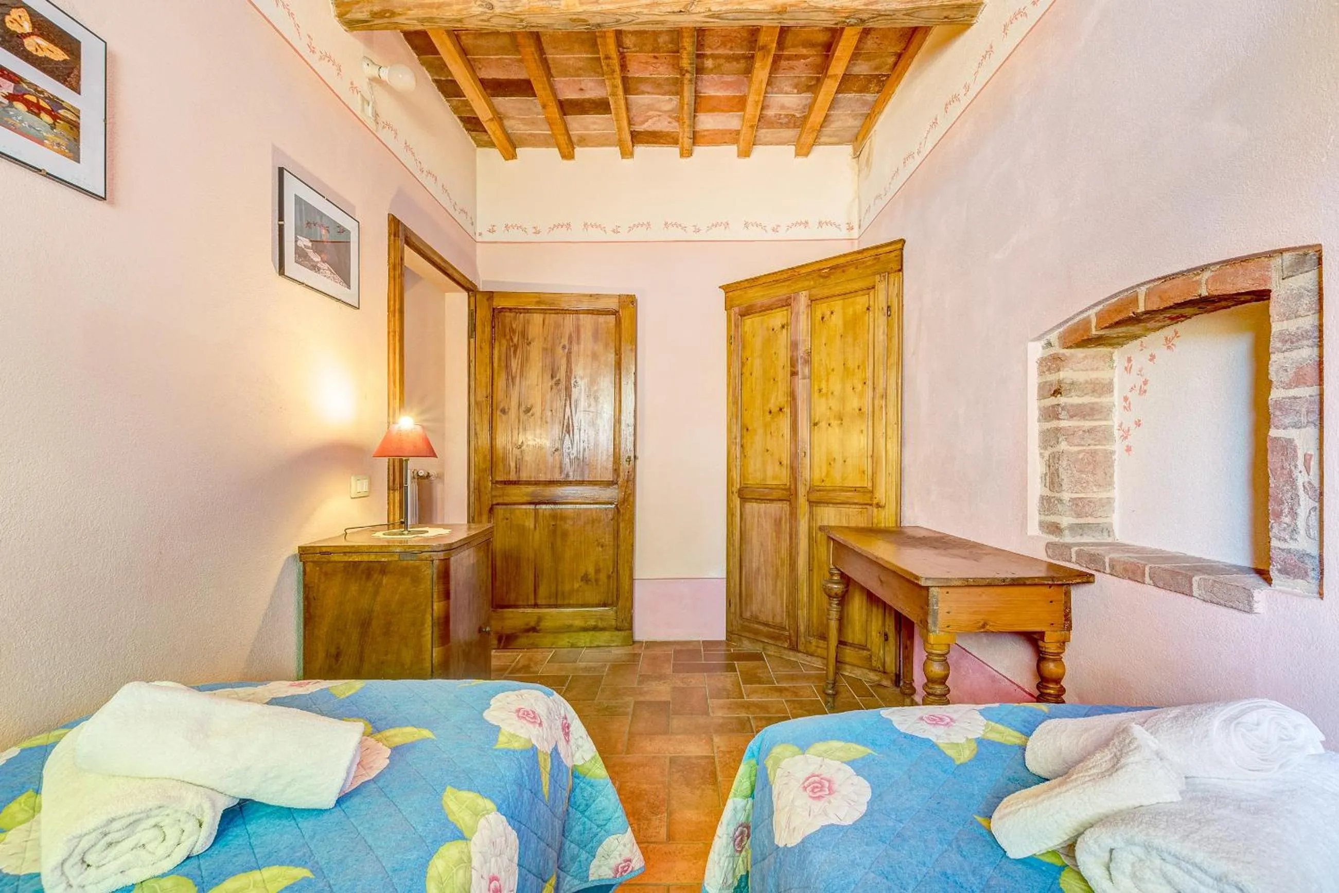 Bedroom, Bed in Agriturismo Il poggiarello