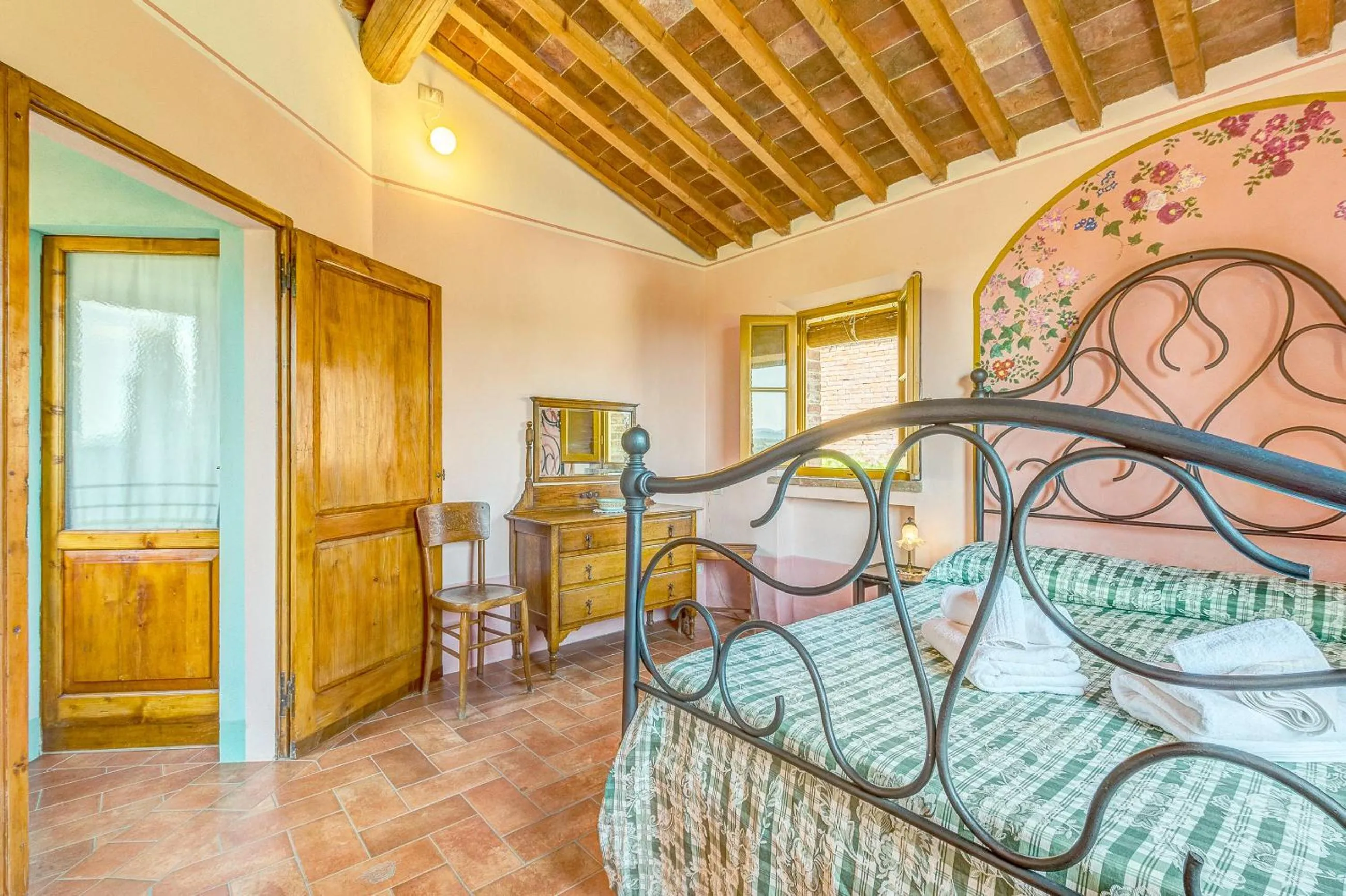Bedroom, Bed in Agriturismo Il poggiarello