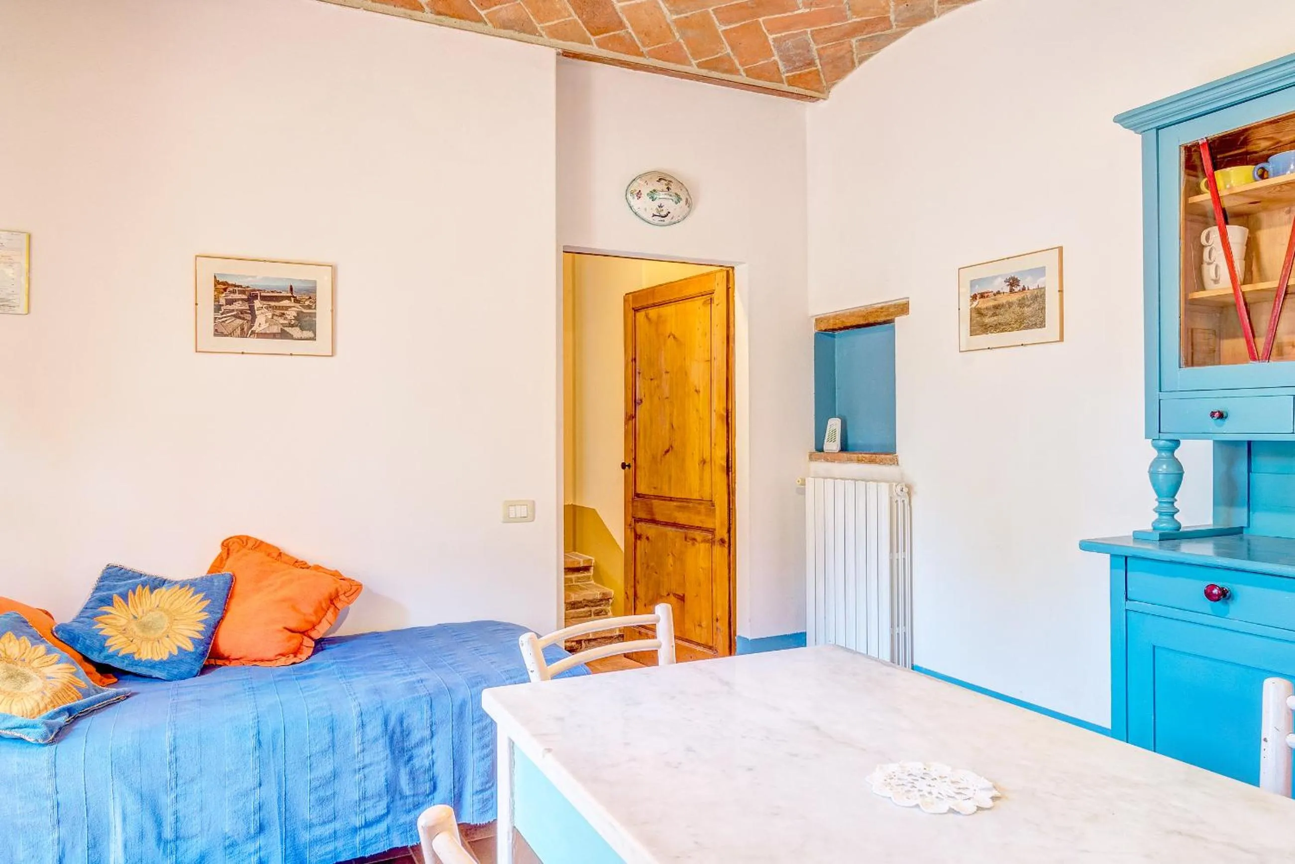 Kitchen or kitchenette, Bed in Agriturismo Il poggiarello