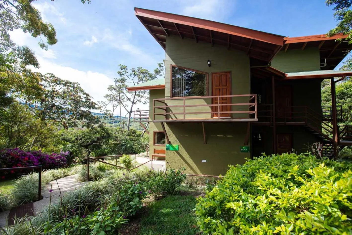 Property building in Cala Lodge