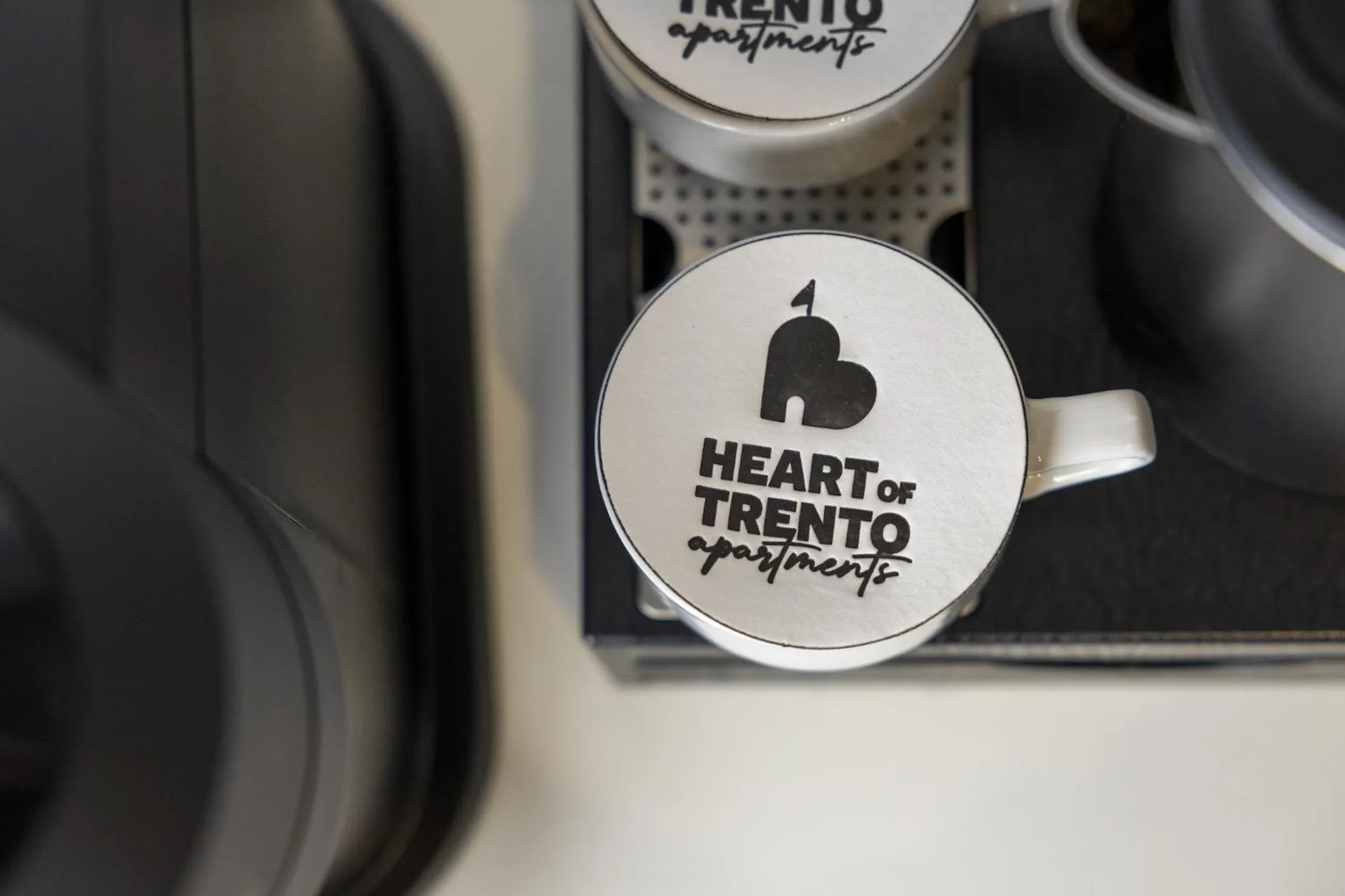 Property logo or sign in Hi Room vicolo del vò