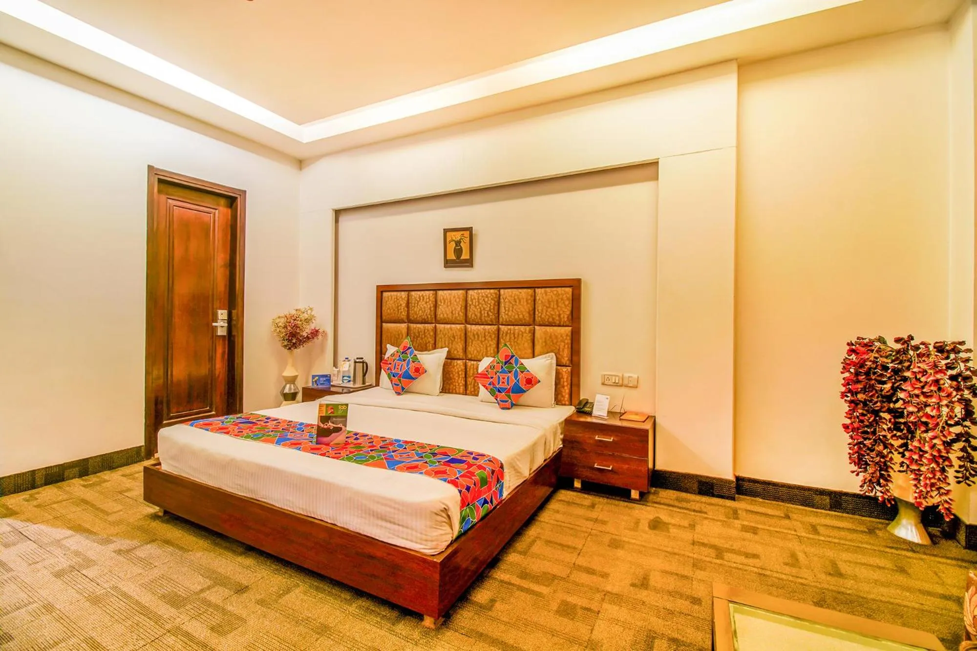 Bed in Hari's Court Inns & Hotels