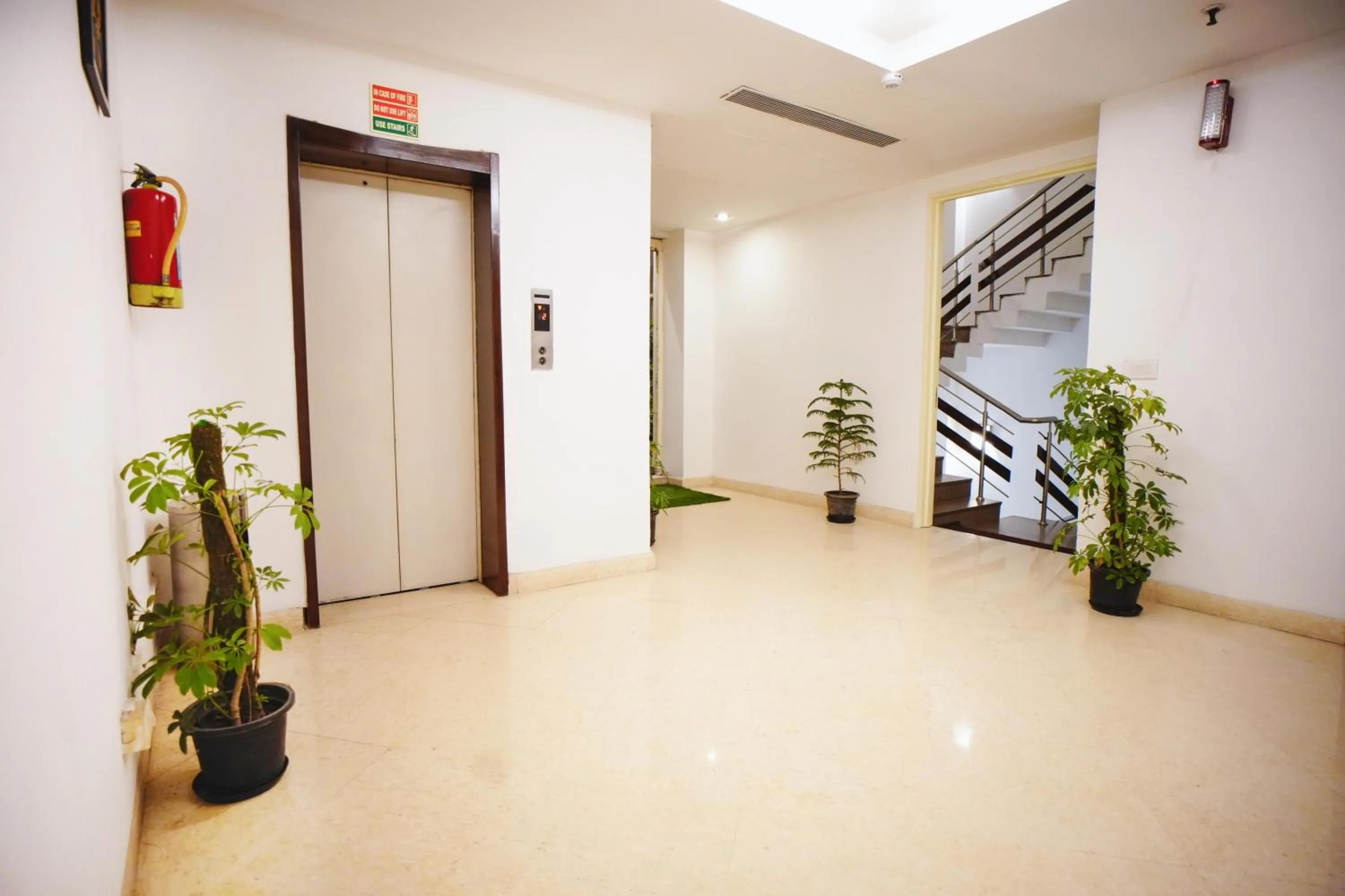 elevator in Hari's Court Inns & Hotels