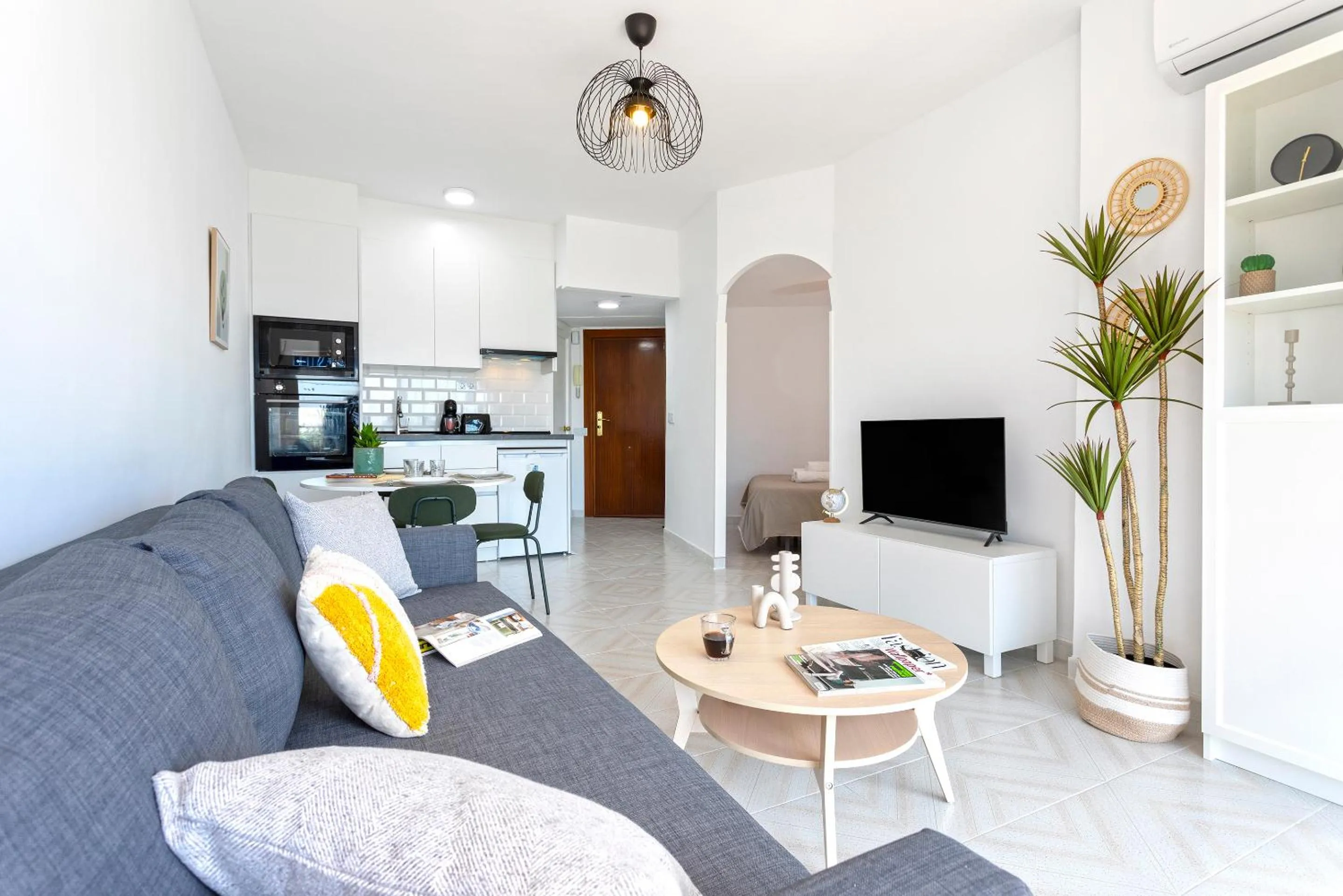 Communal lounge/ TV room in Sunstay Cozy Flat I Benalmadena Costa
