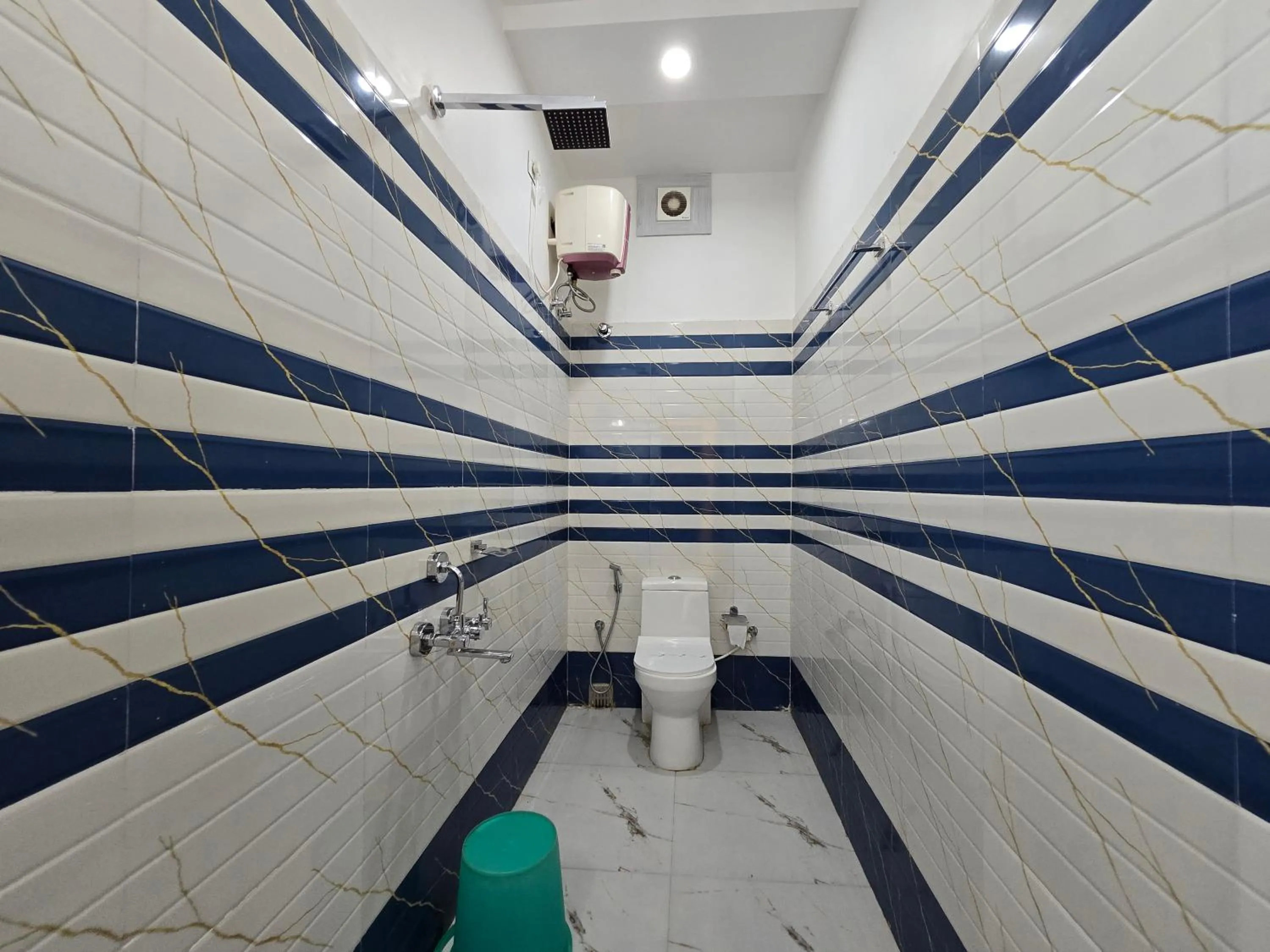 Toilet in Elegant Beach Resort