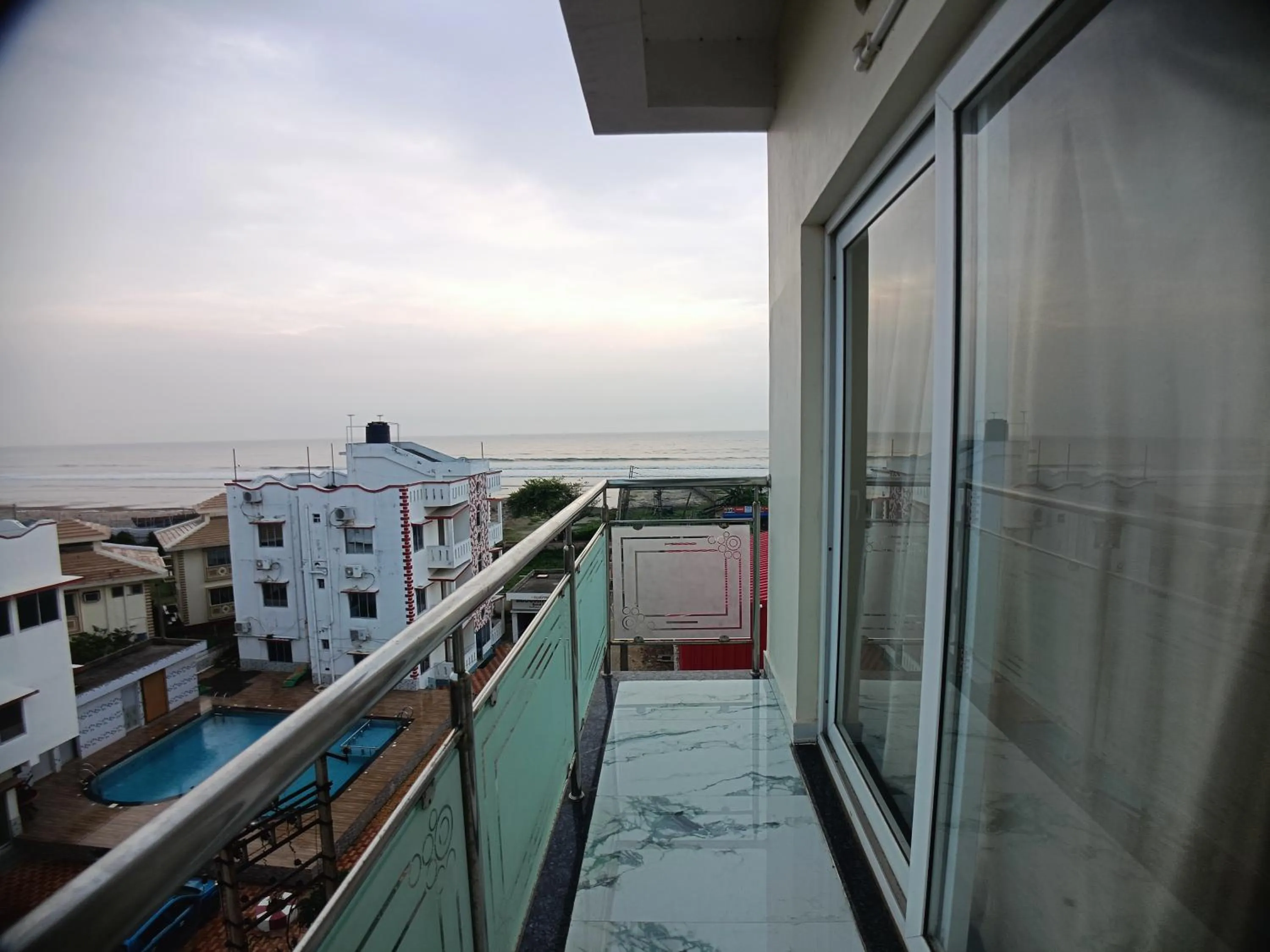 Property building in Elegant Beach Resort