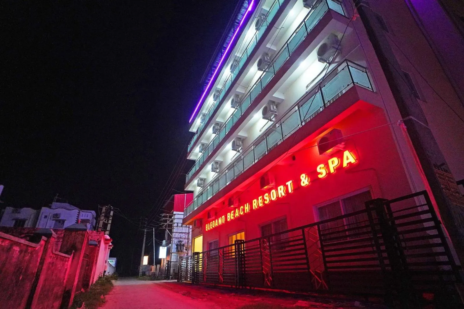 Property building in Elegant Beach Resort