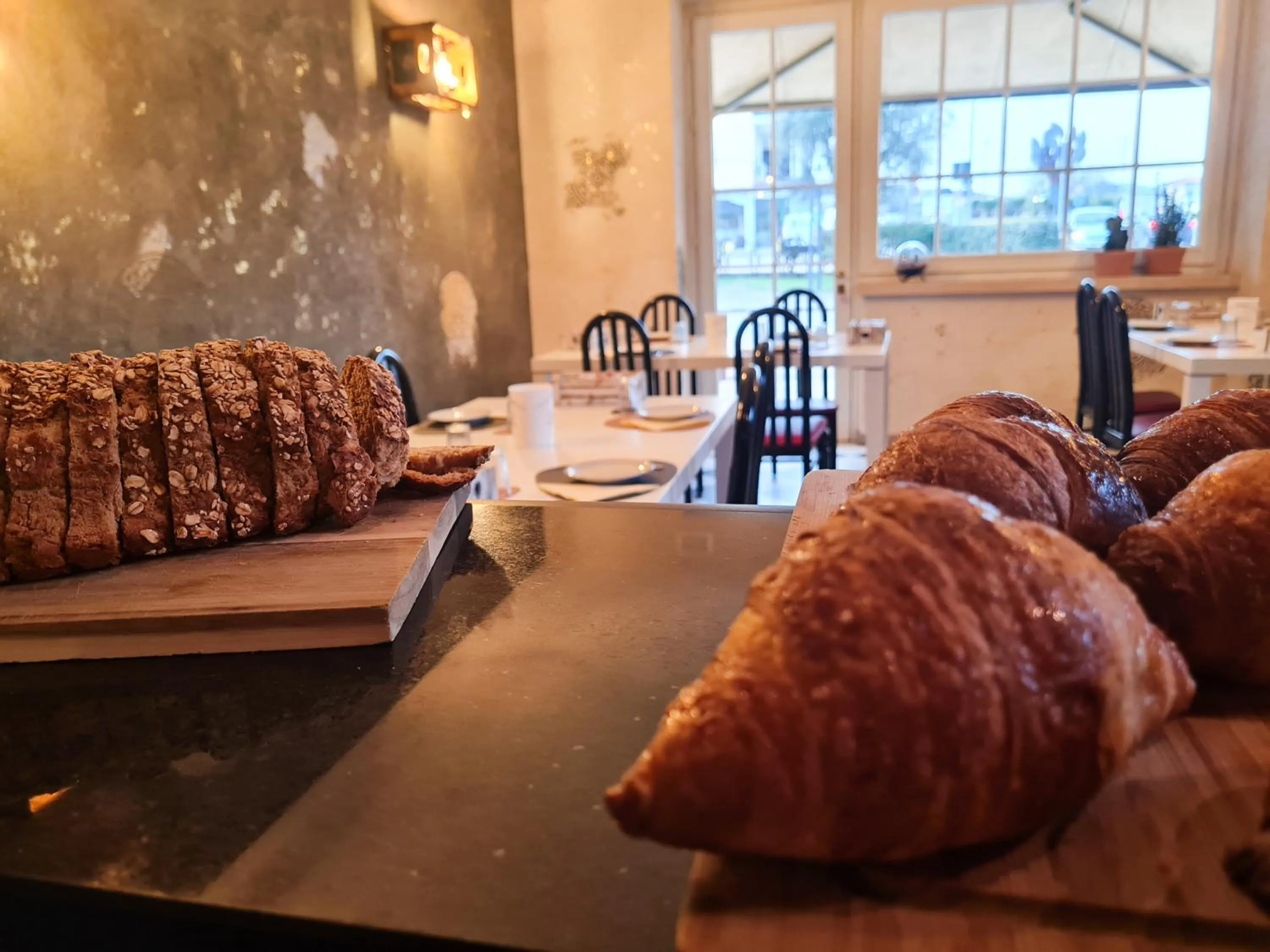 Breakfast in Albergo B&B Tenesi