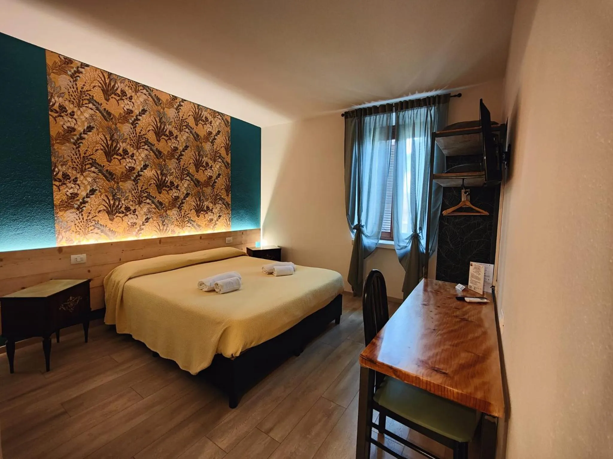 Bed in Albergo B&B Tenesi