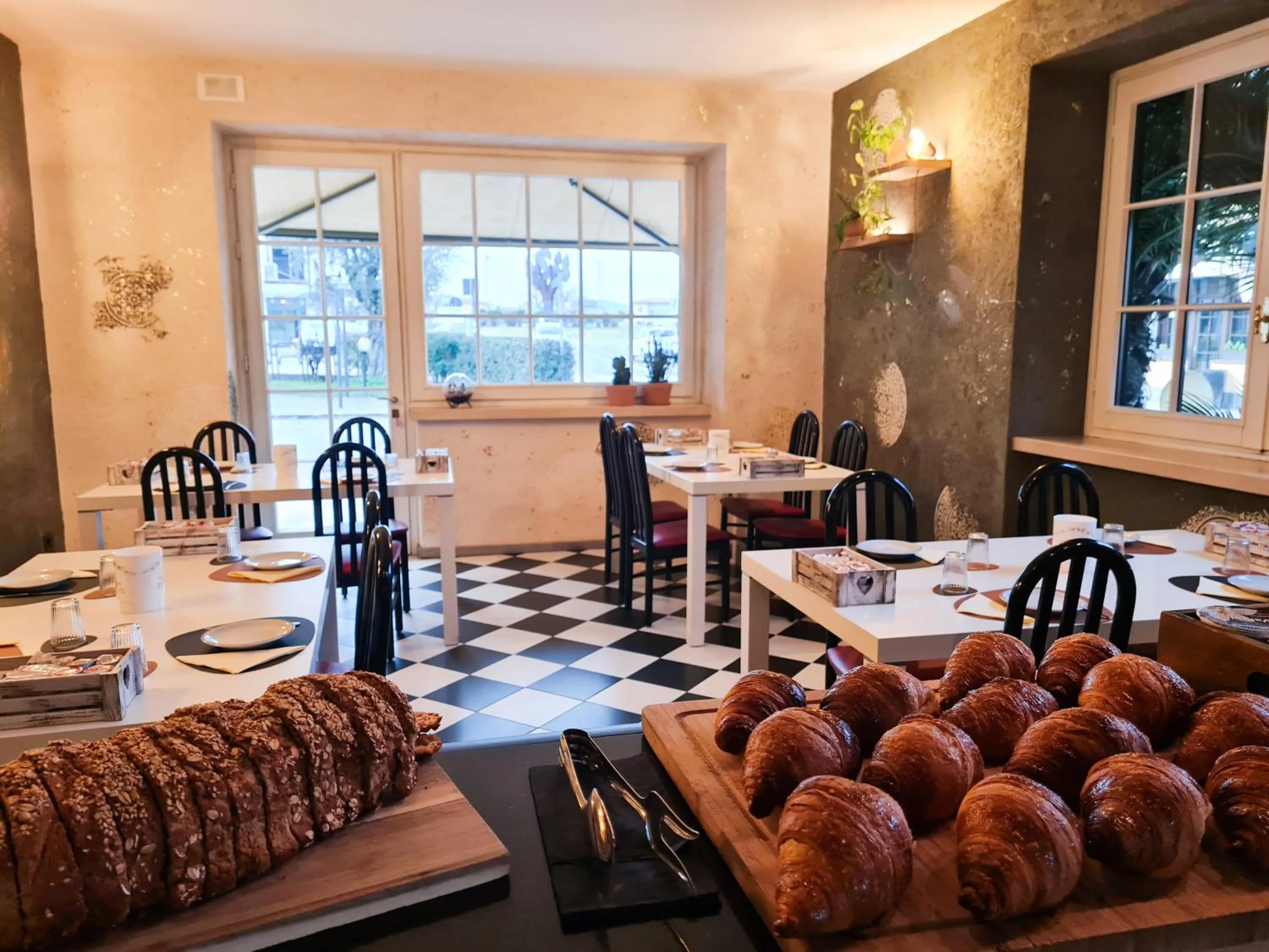 Breakfast in Albergo B&B Tenesi