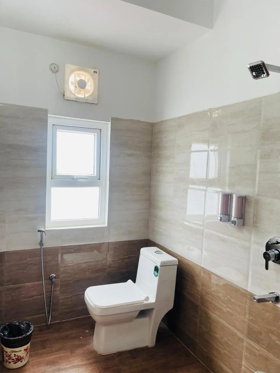 Toilet in Alpine Inn