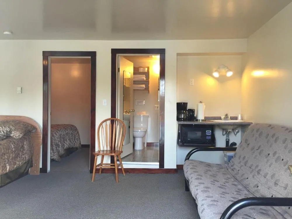 Sauble River Marina and Lodge Resort