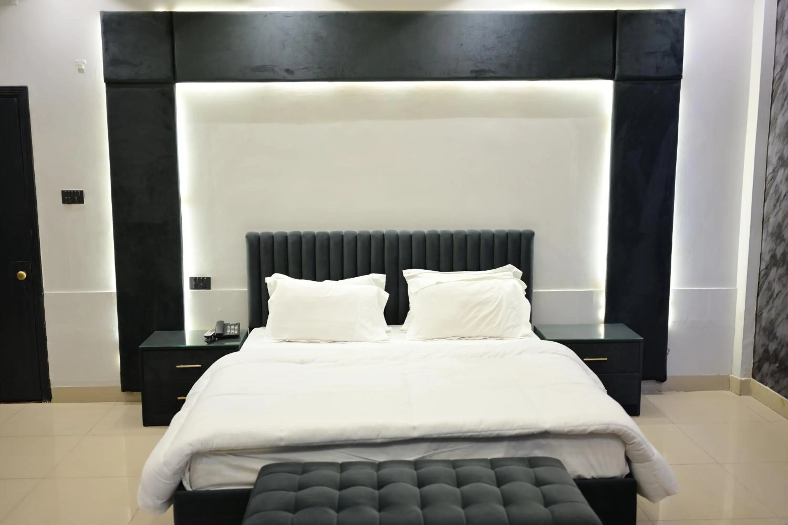 Bed in Hotel Taj Palace