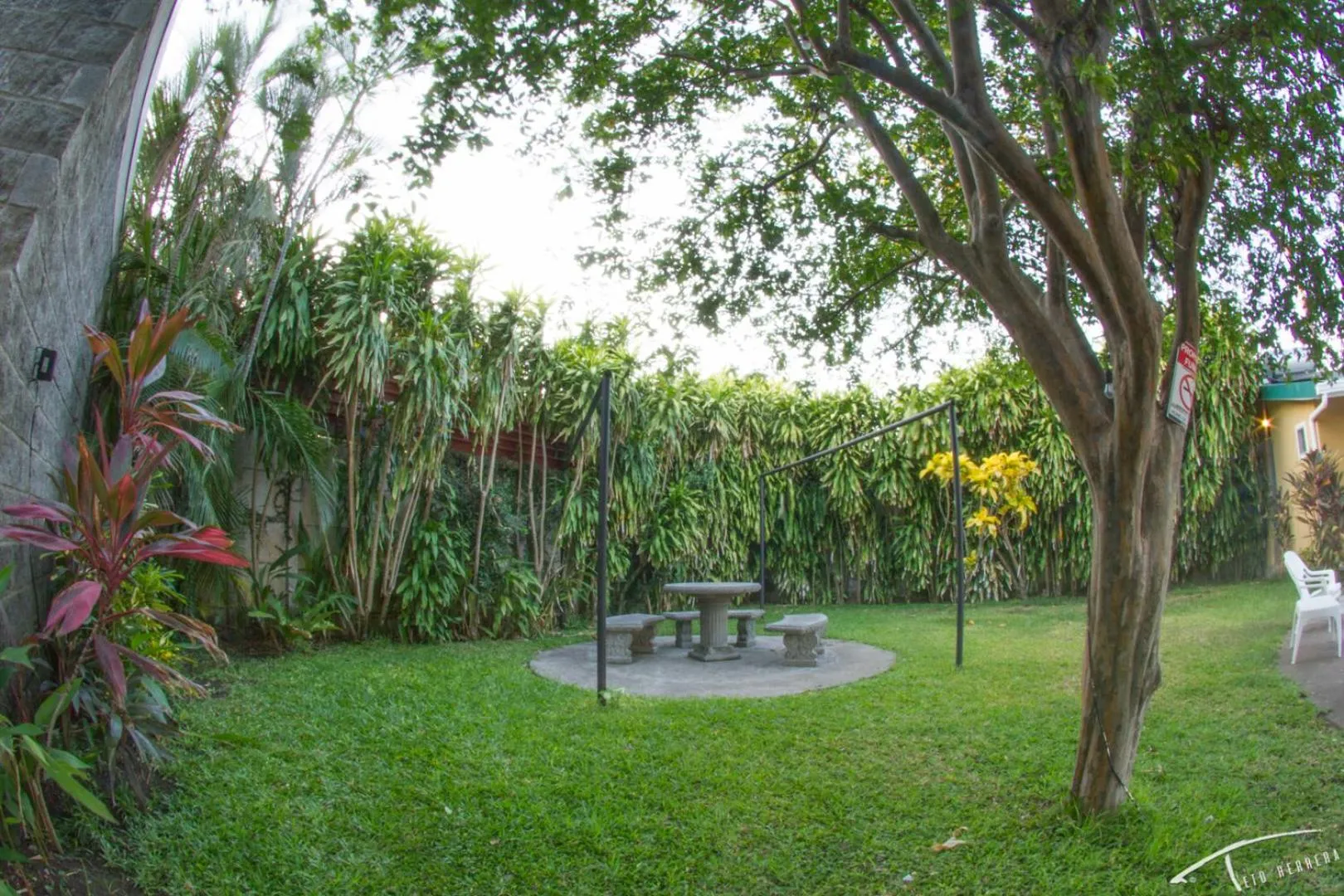Patio in Hotel La Punta