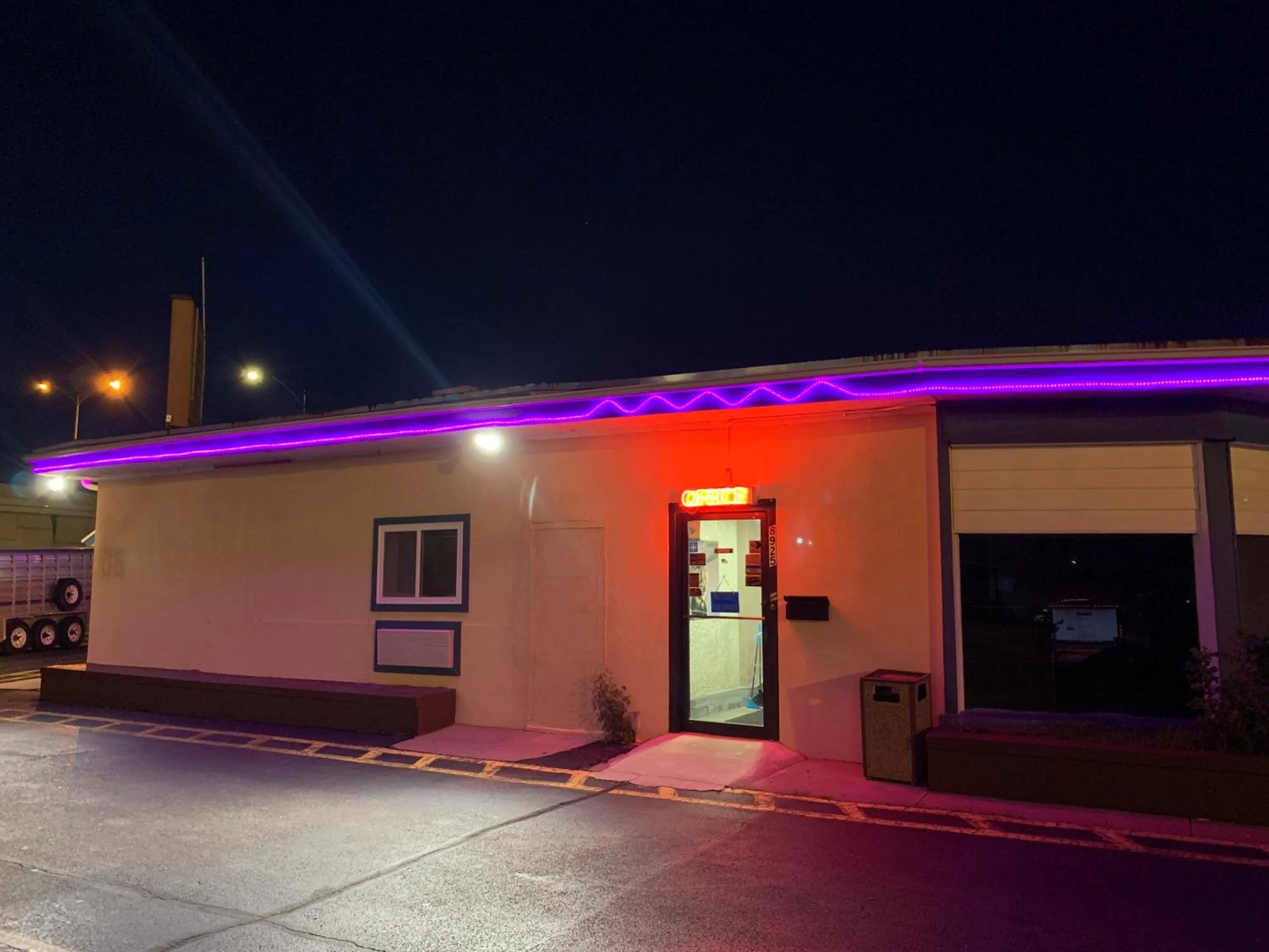 Western Holiday Motel