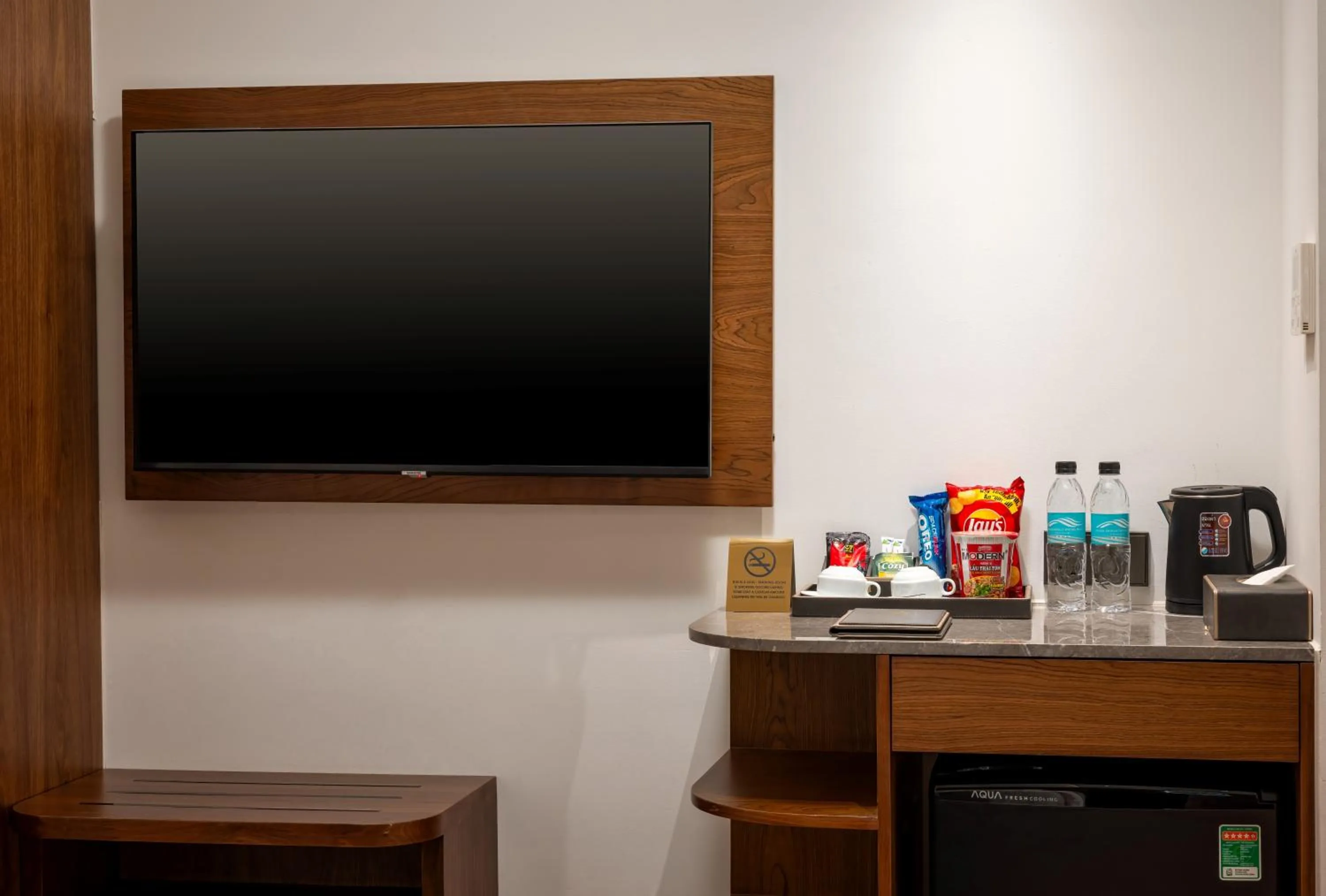 TV and multimedia in H Hôtel L'Art Hanoi