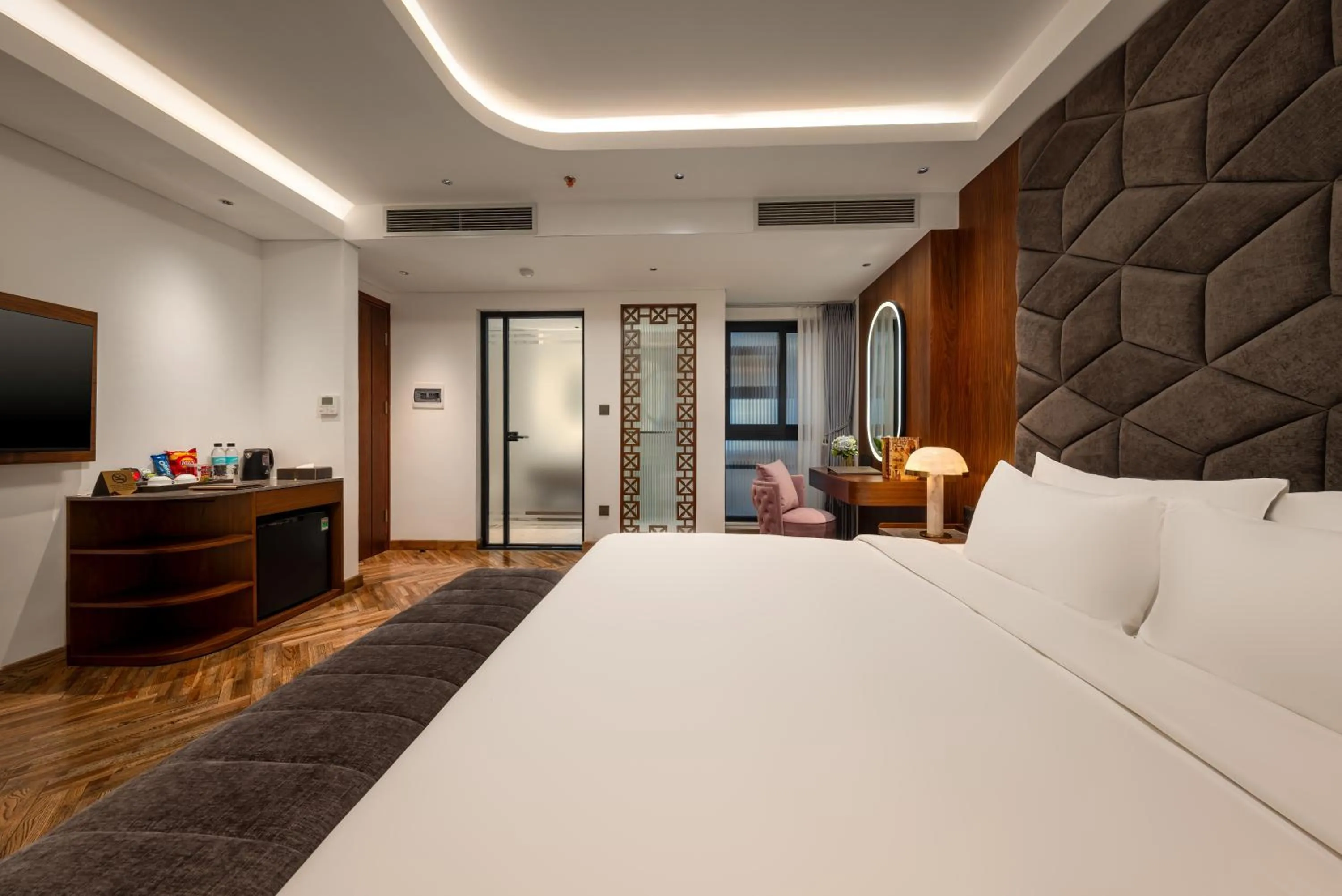 Bed in H Hôtel L'Art Hanoi