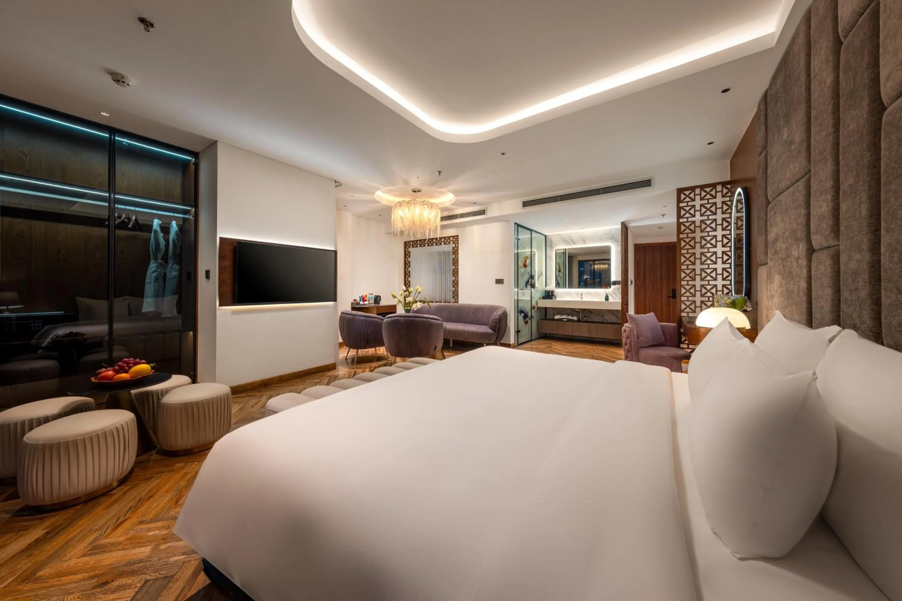 Bed in H Hôtel L'Art Hanoi