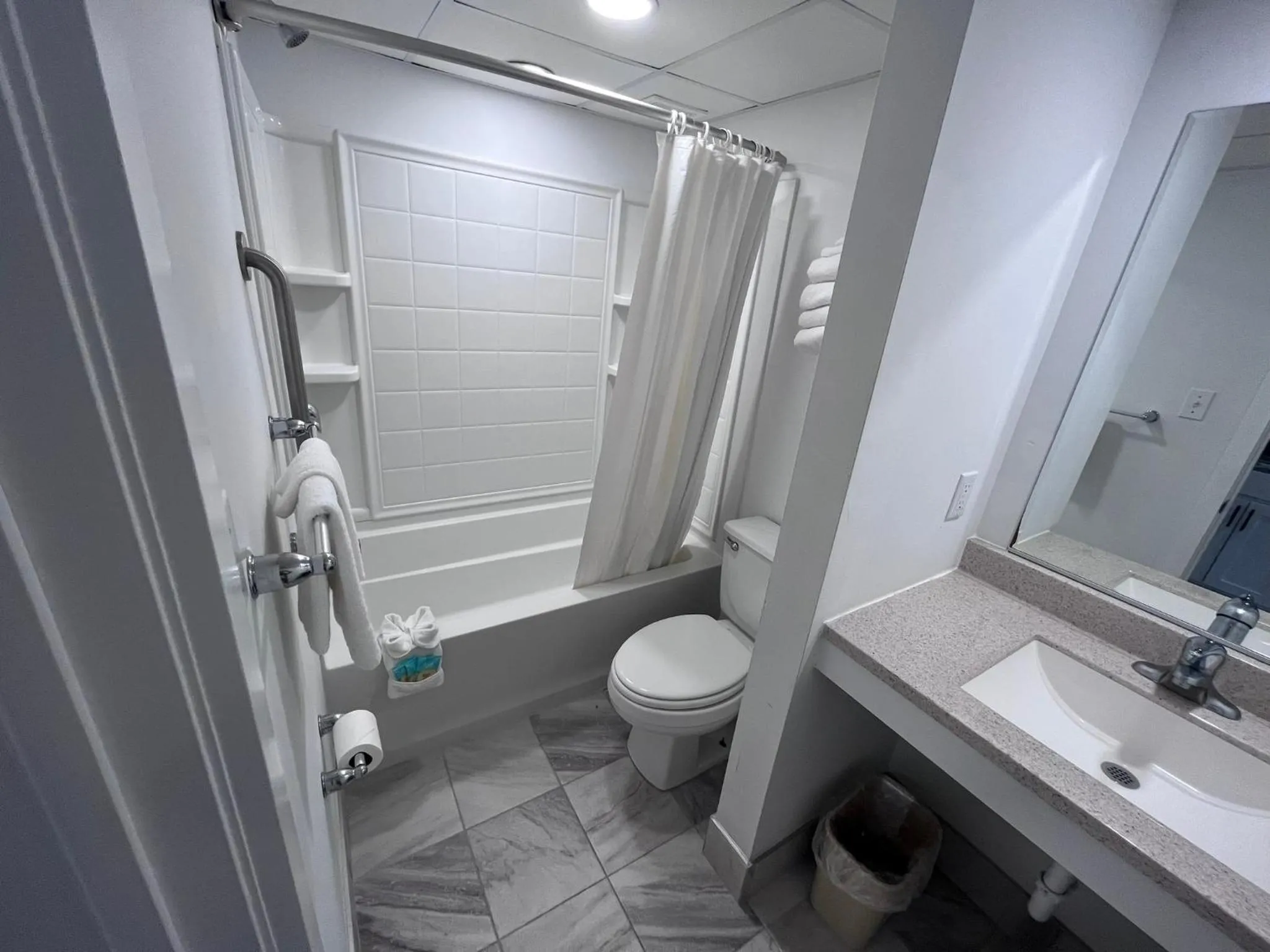 Toilet in Admiral Resort Motel