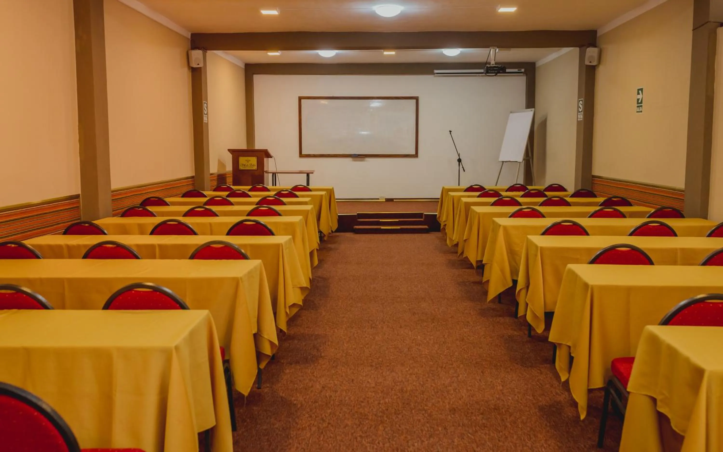 Meeting/conference room in Hotel Sol de Belén Cajamarca