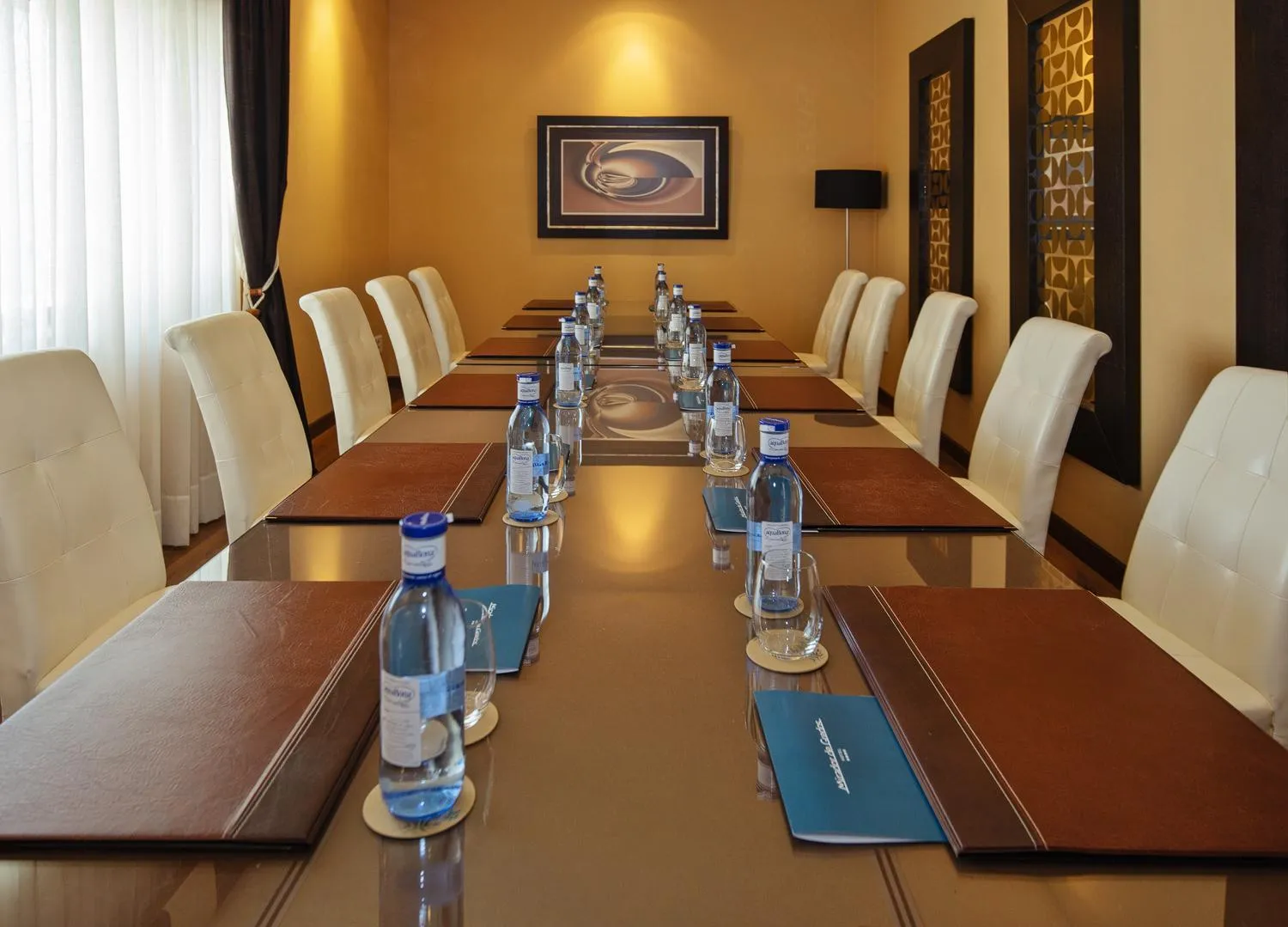 Meeting/conference room in Hospedium Hotel Mirador de Gredos