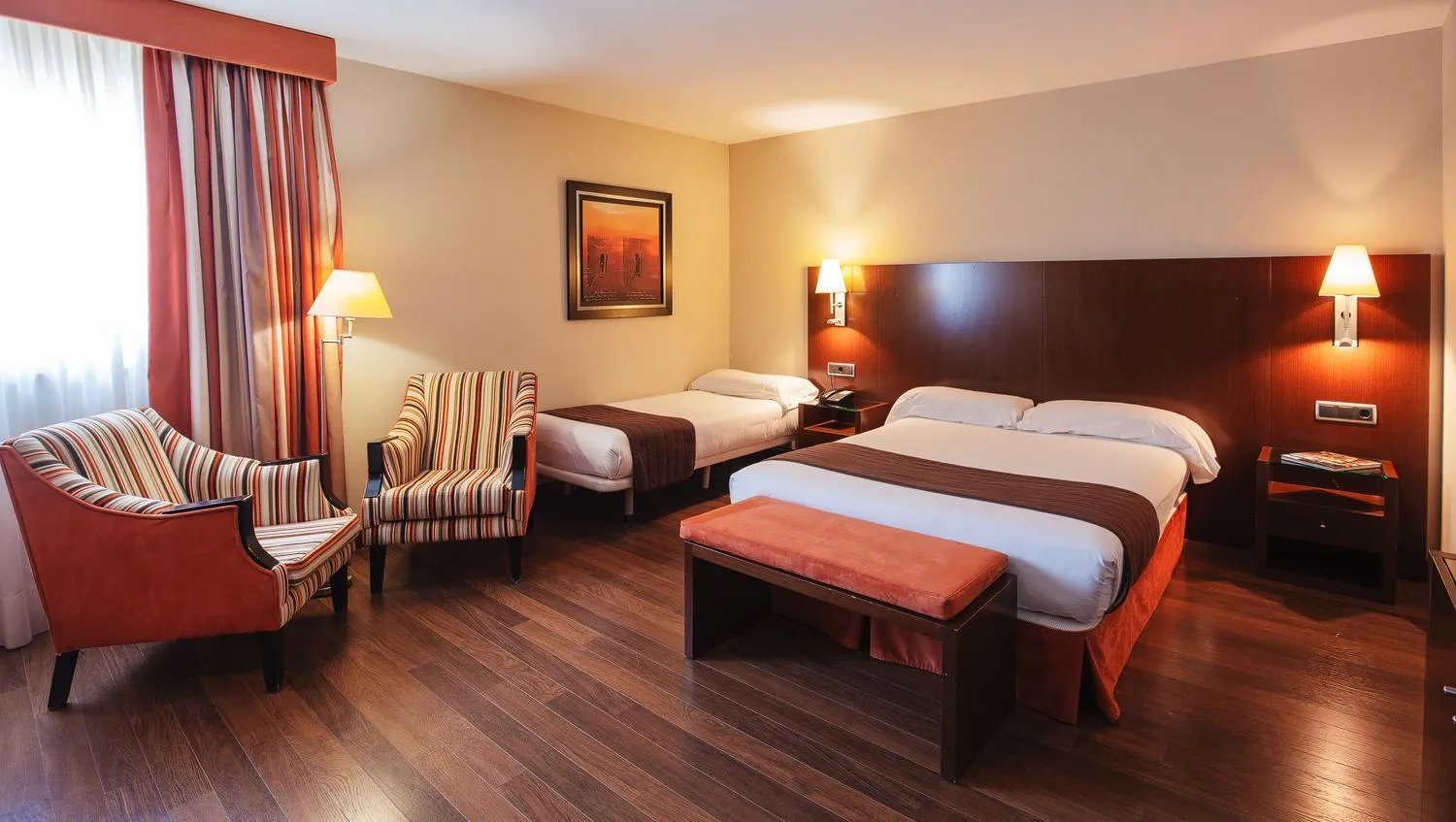 Bedroom, Bed in Hospedium Hotel Mirador de Gredos