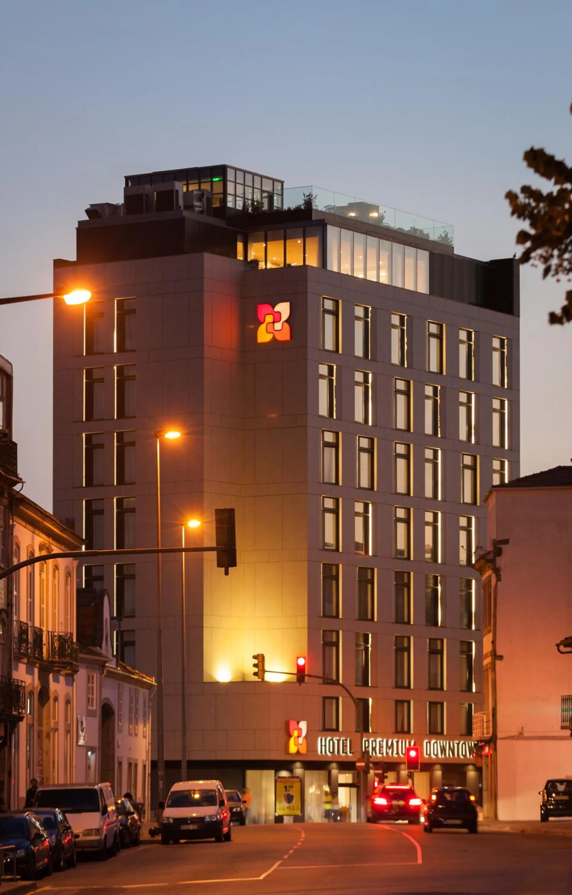 Property building in Hotel Premium Porto Downtown