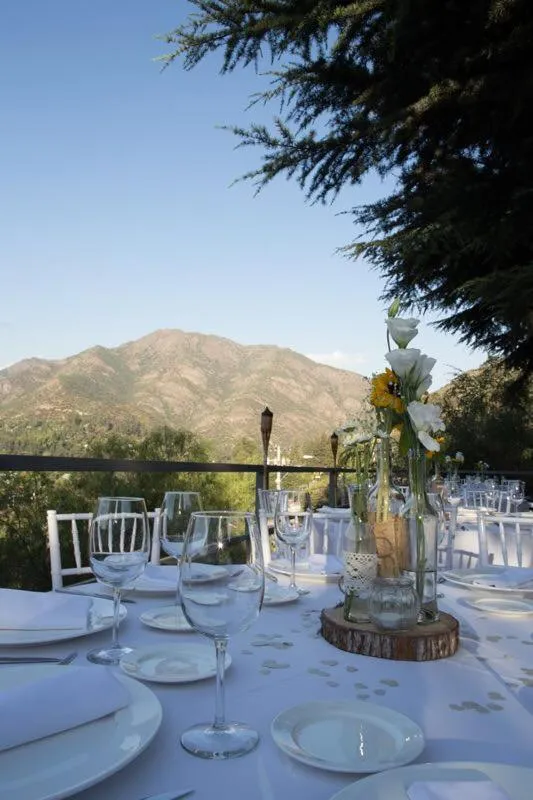 Restaurant/places to eat in Casa Arrayán