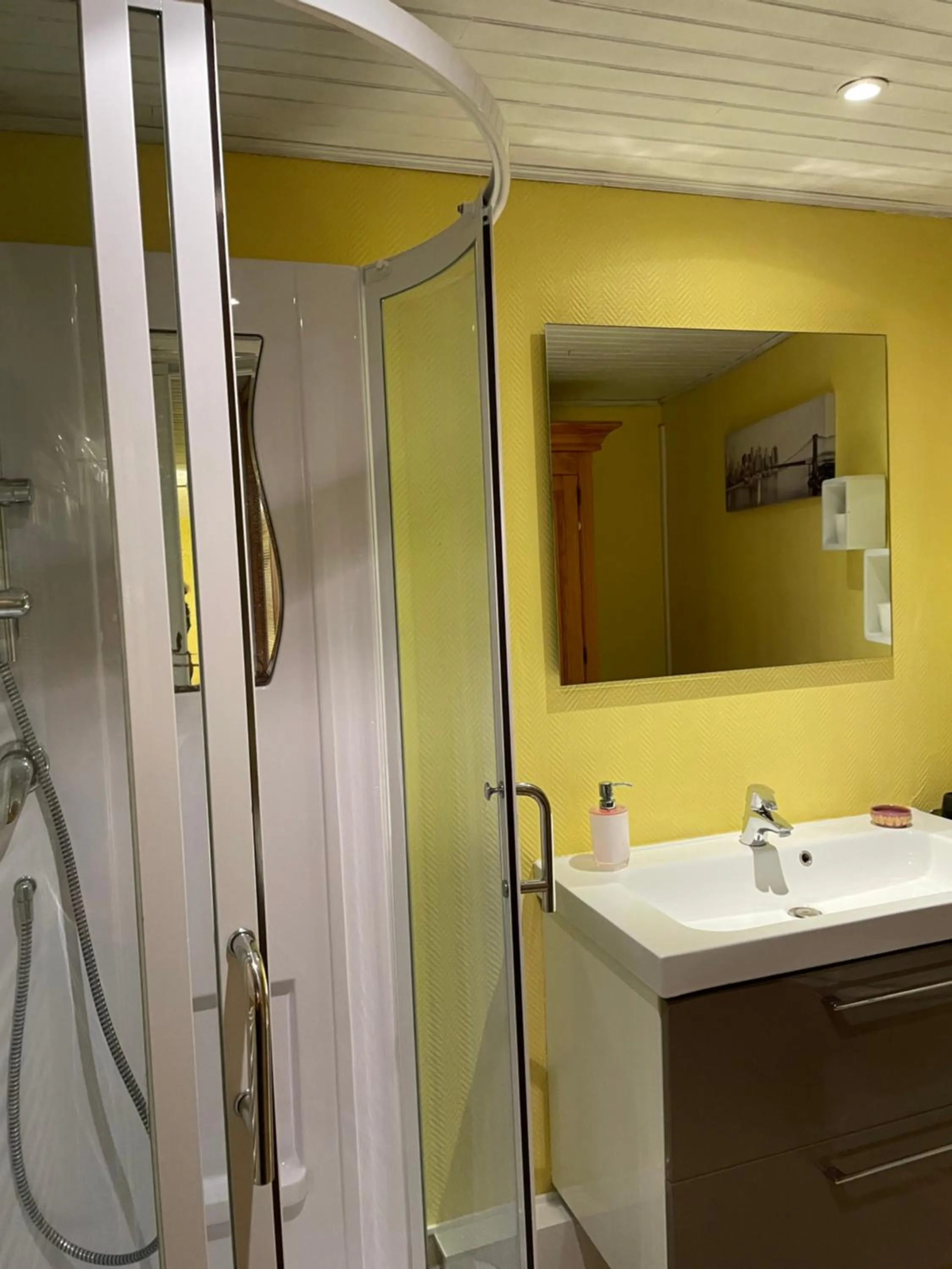 Shower in Annette's Home