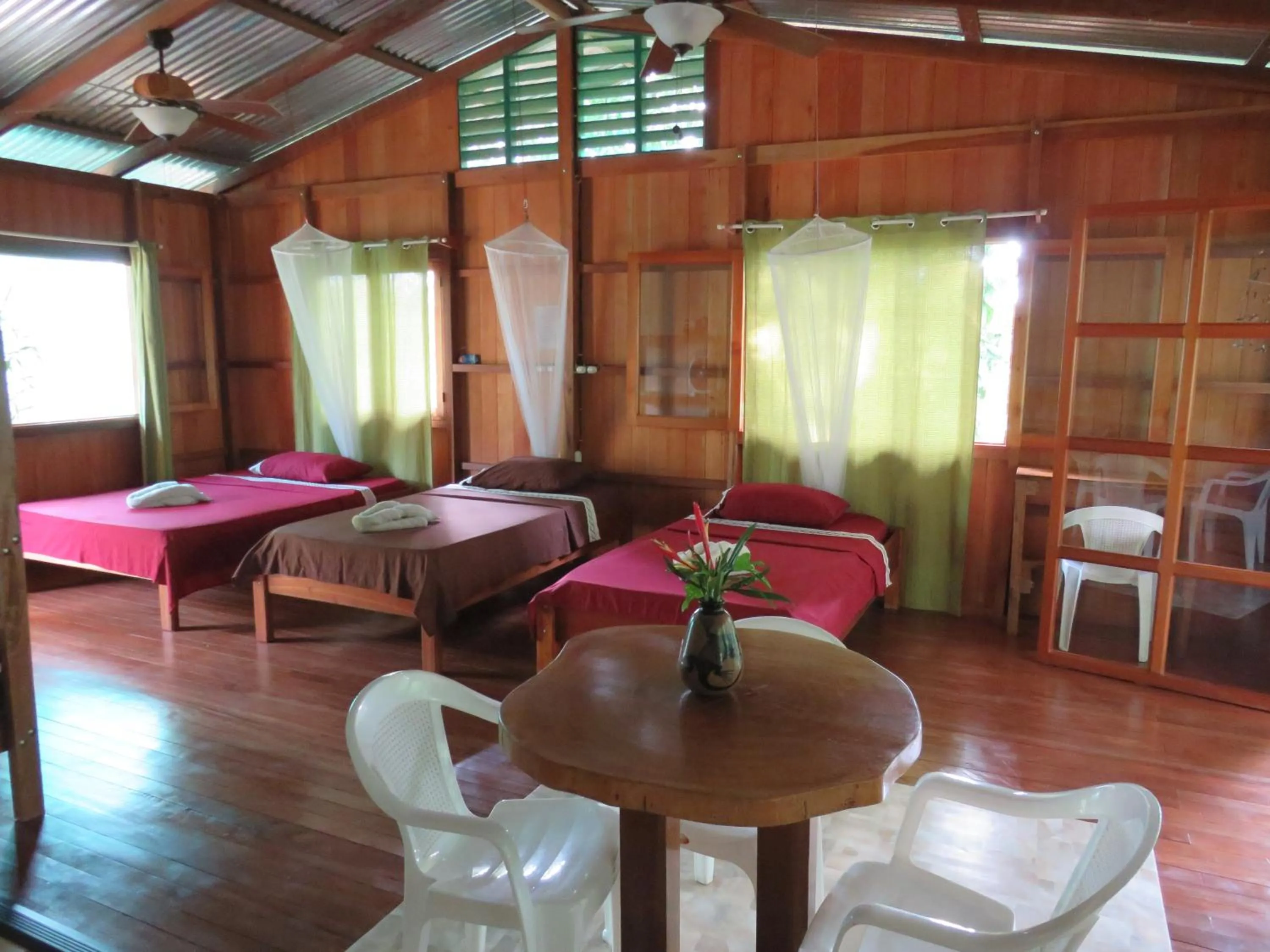 Bed in Cabañas Bajo Bosque Drake