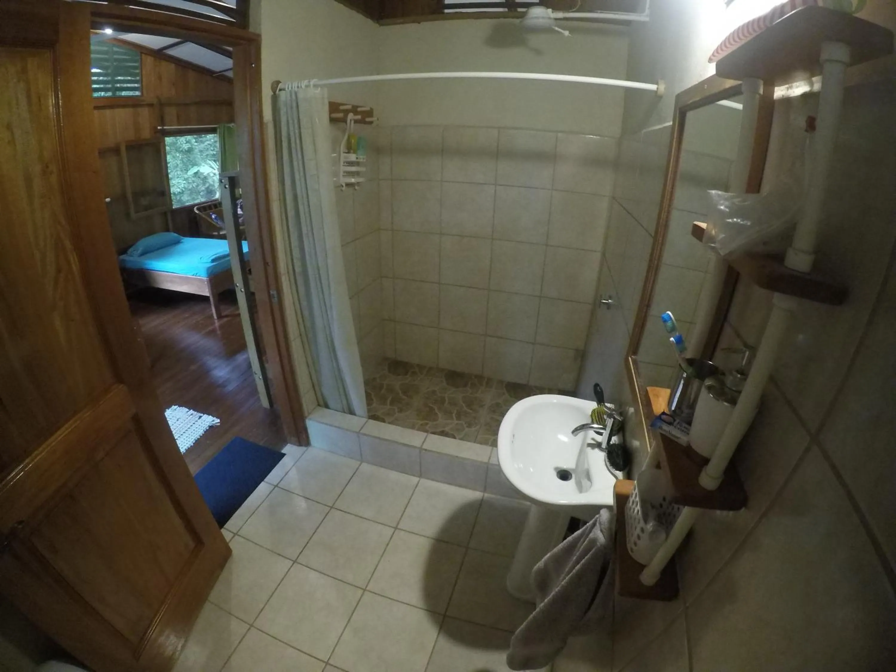 Bathroom in Cabañas Bajo Bosque Drake