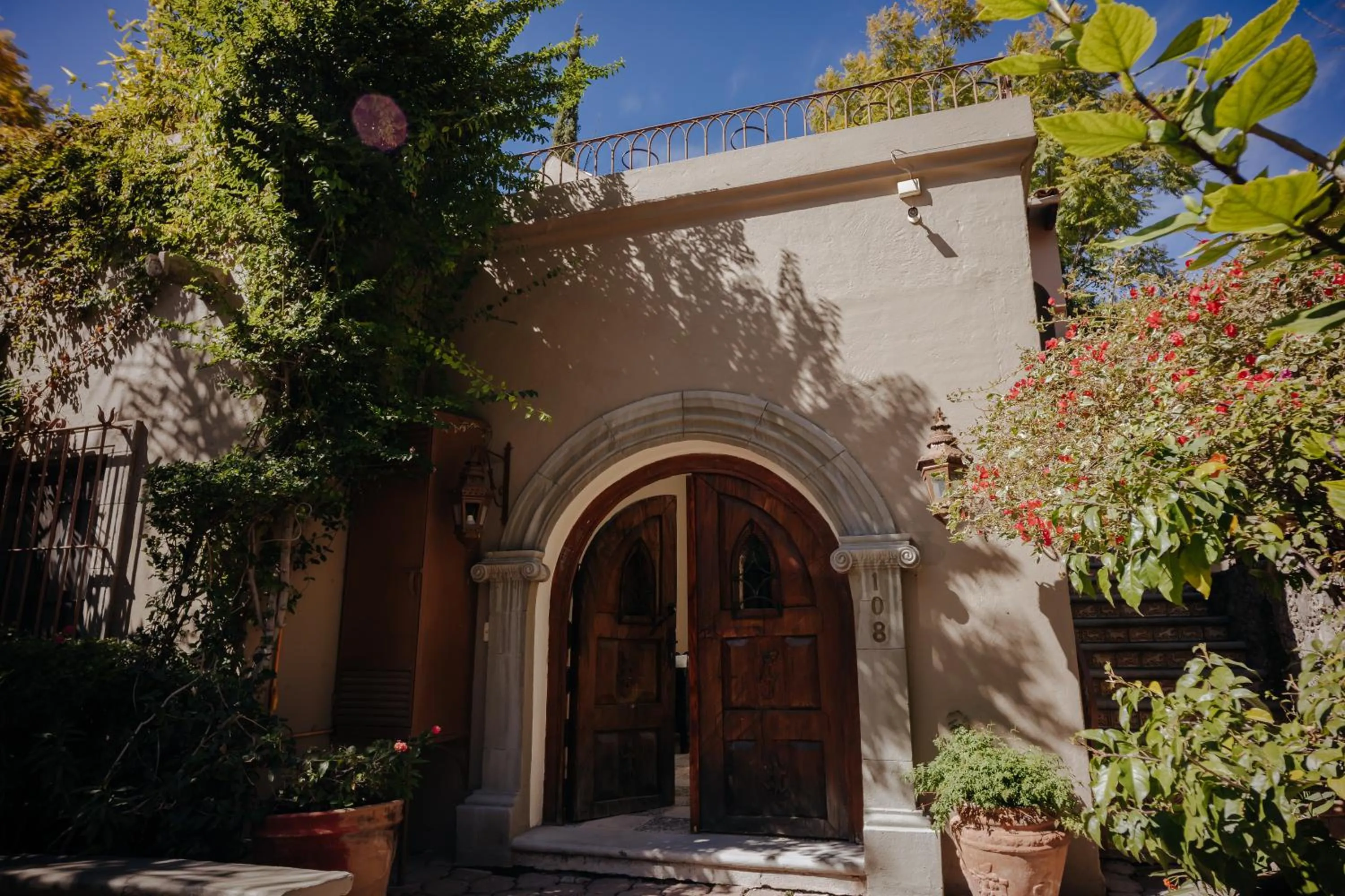 Facade/entrance in Casa Liza