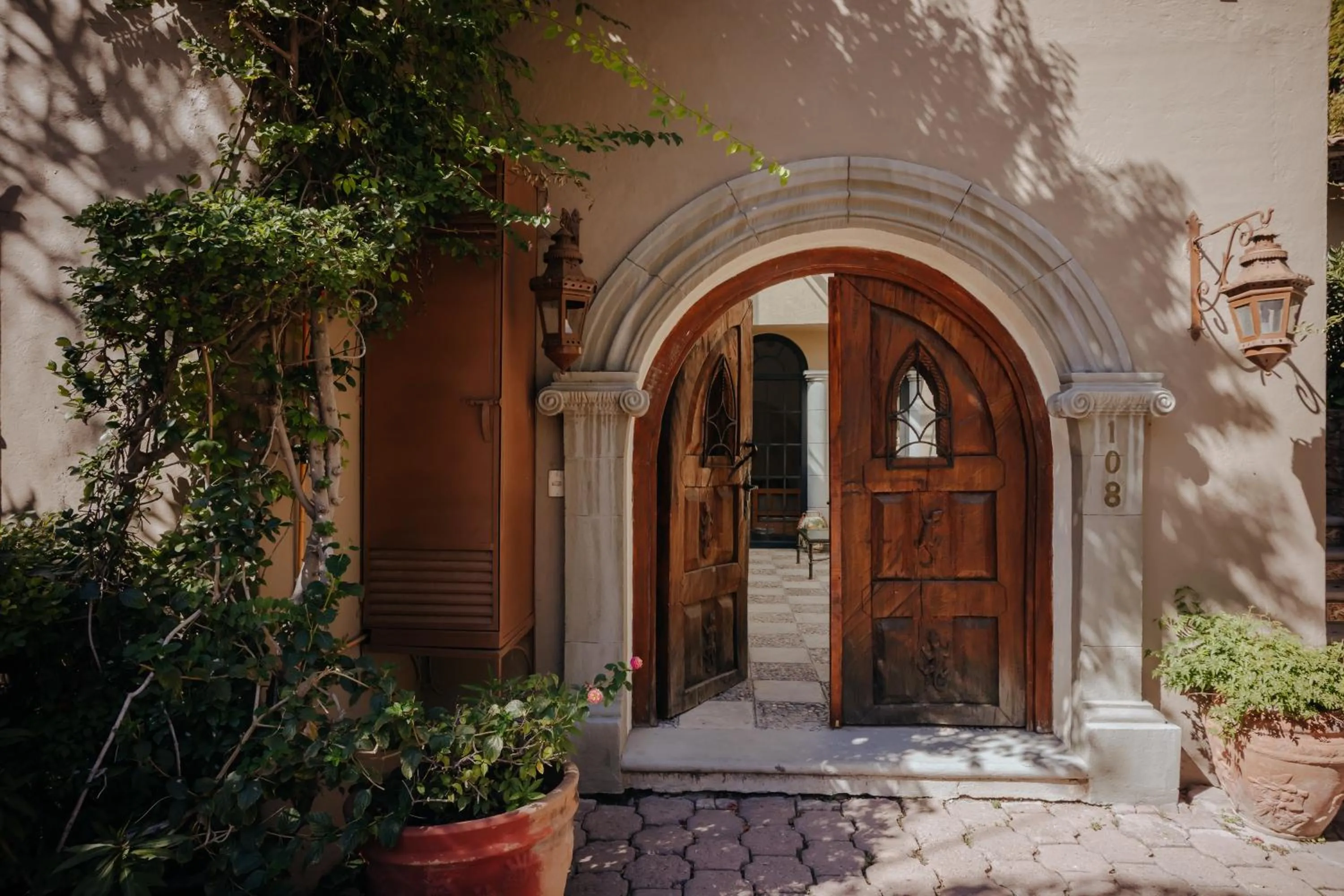 Facade/entrance in Casa Liza