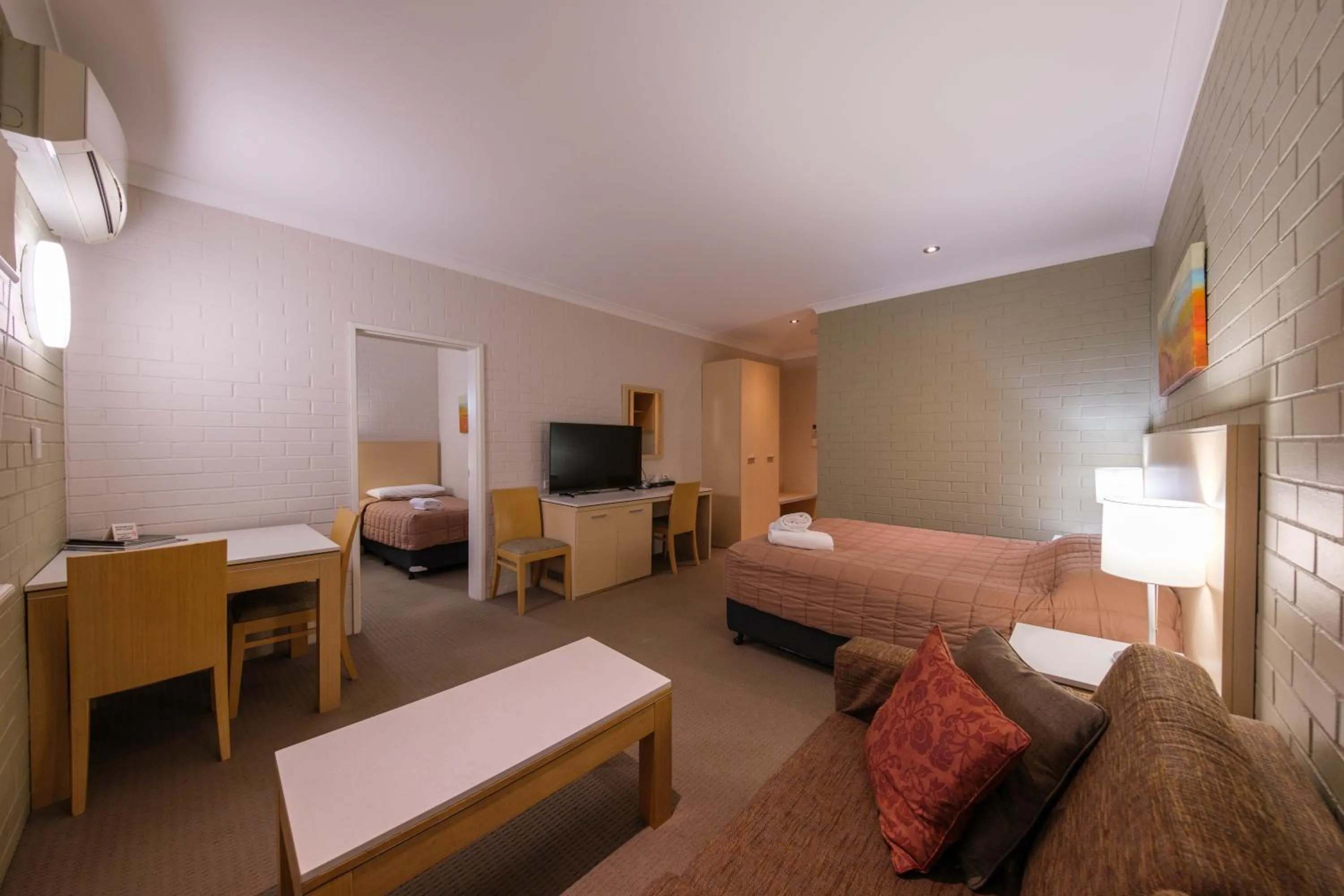 Bed in Imperial Motel