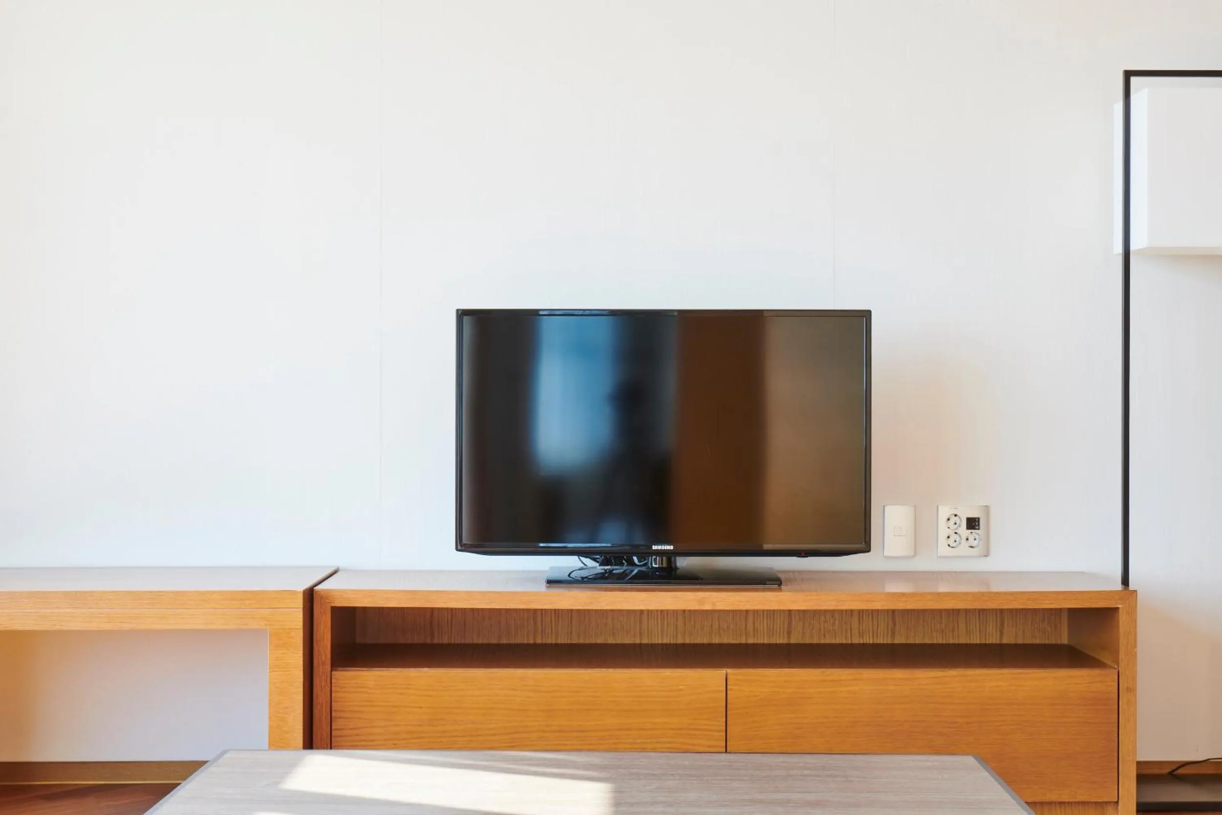 TV and multimedia in Lahan Hotel Pohang