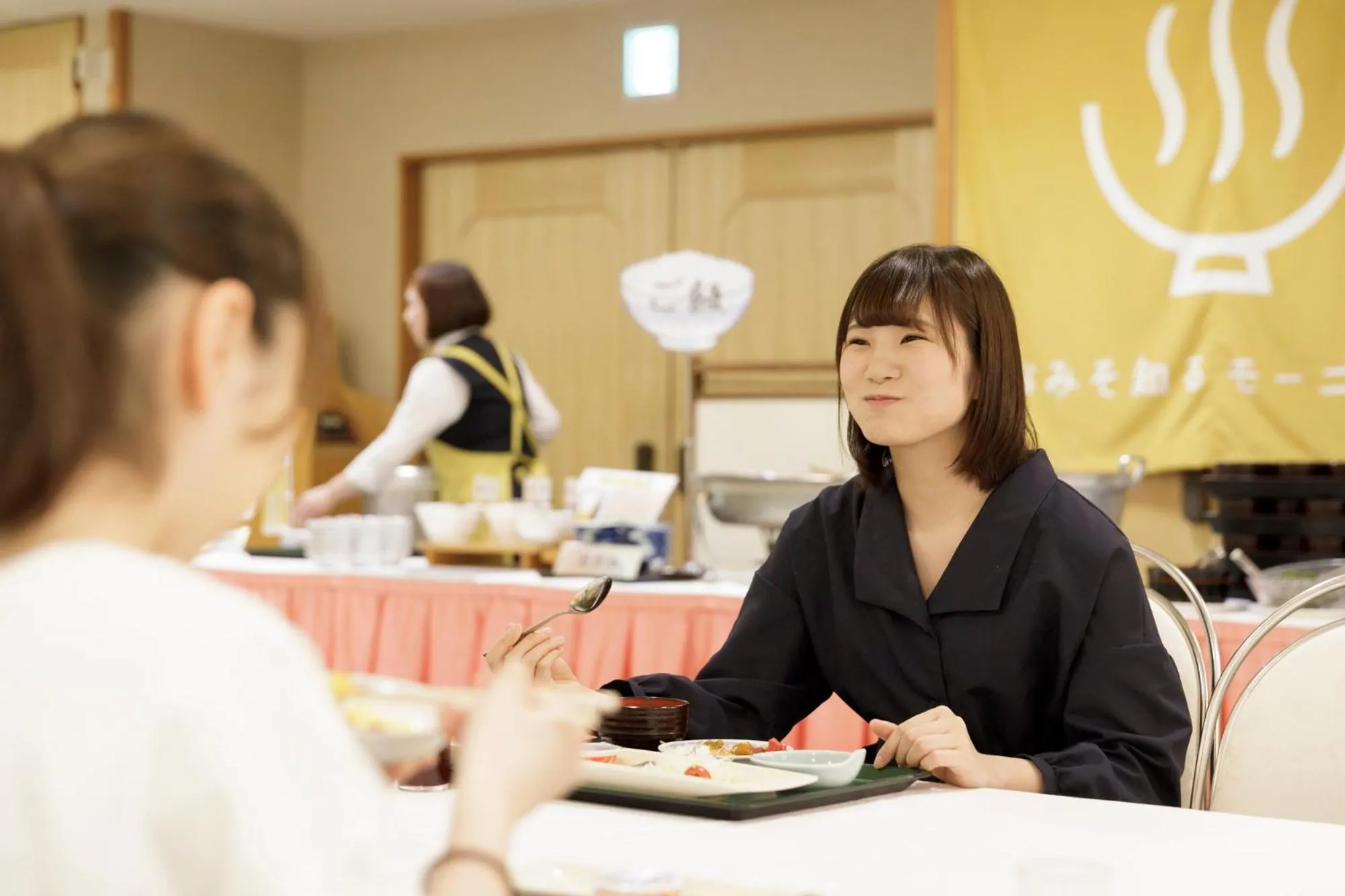 Restaurant/places to eat in Aishinkan