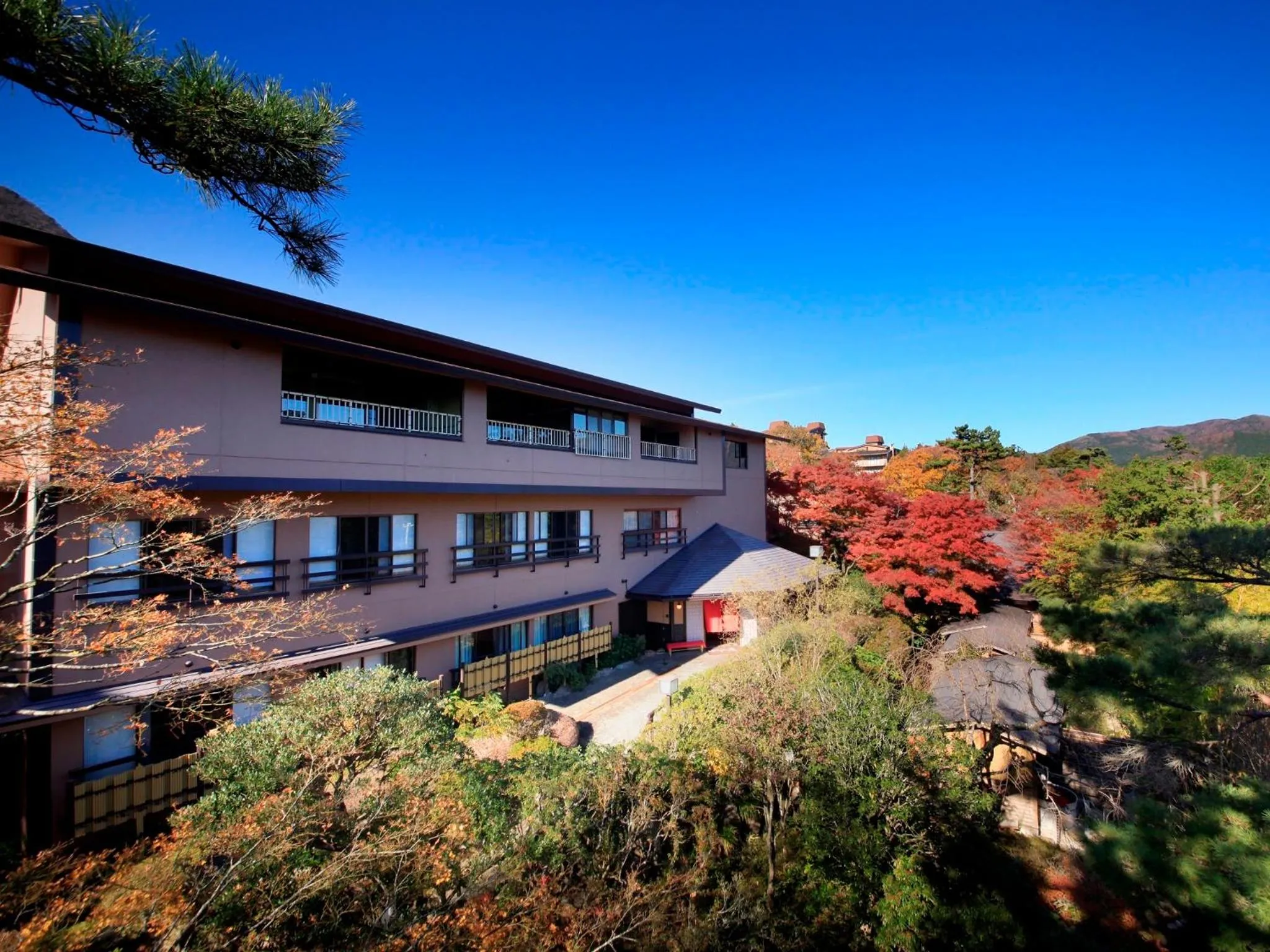 Property building in Yutorelo-an