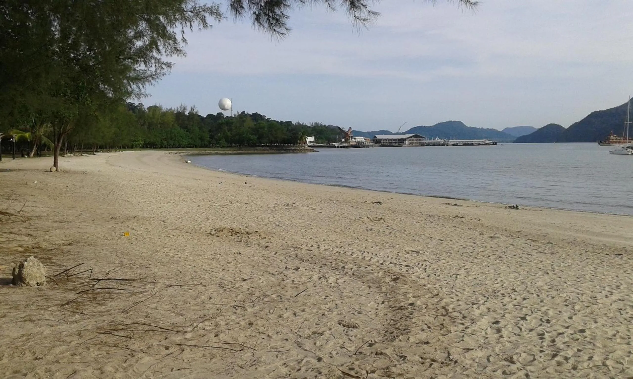 Beach in Best Seven Inn