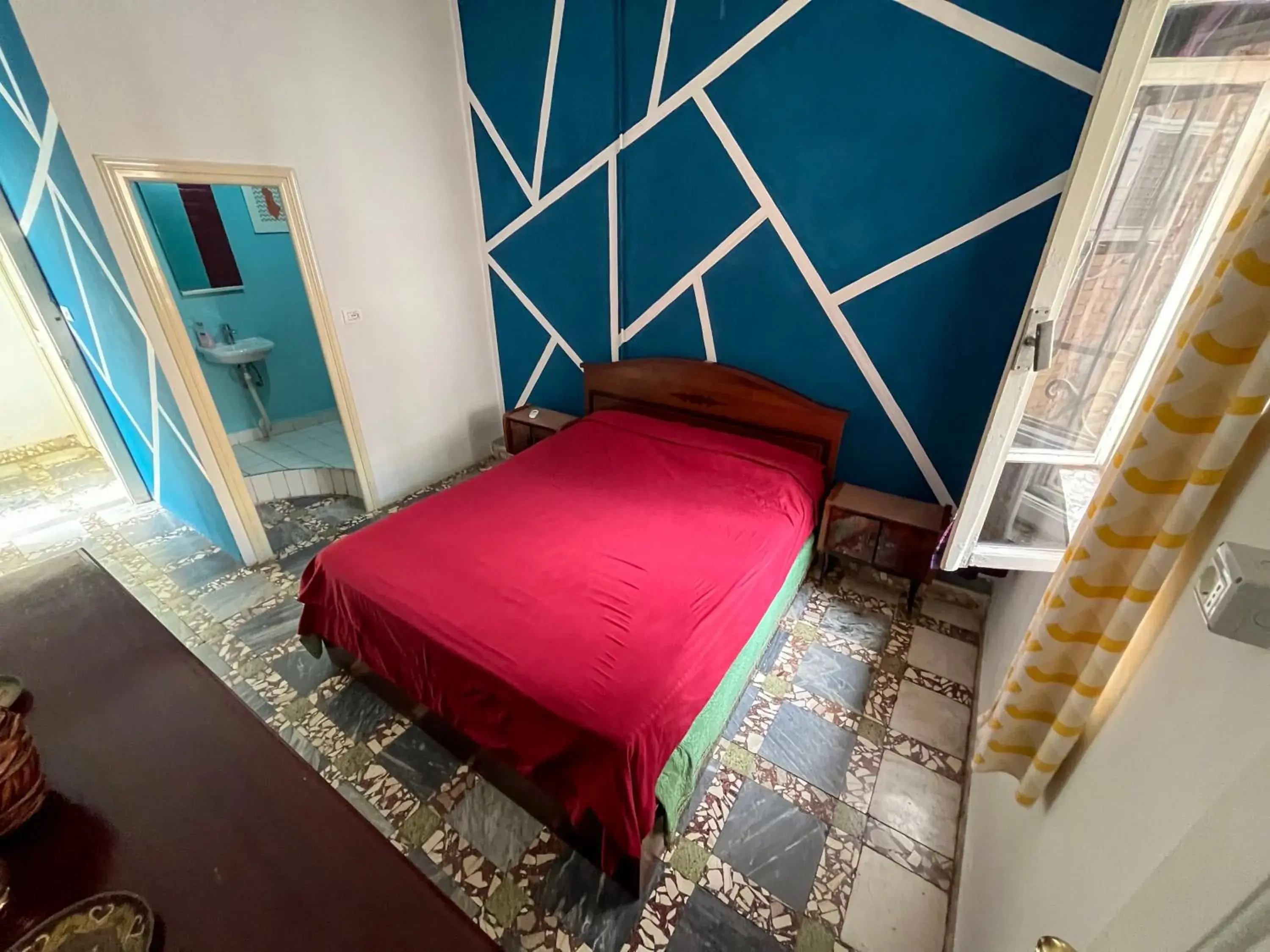 Double Room with Private Bathroom in Milingona City Center Hostel Double Room with Private Bathroom in Milingona City Center Hostel