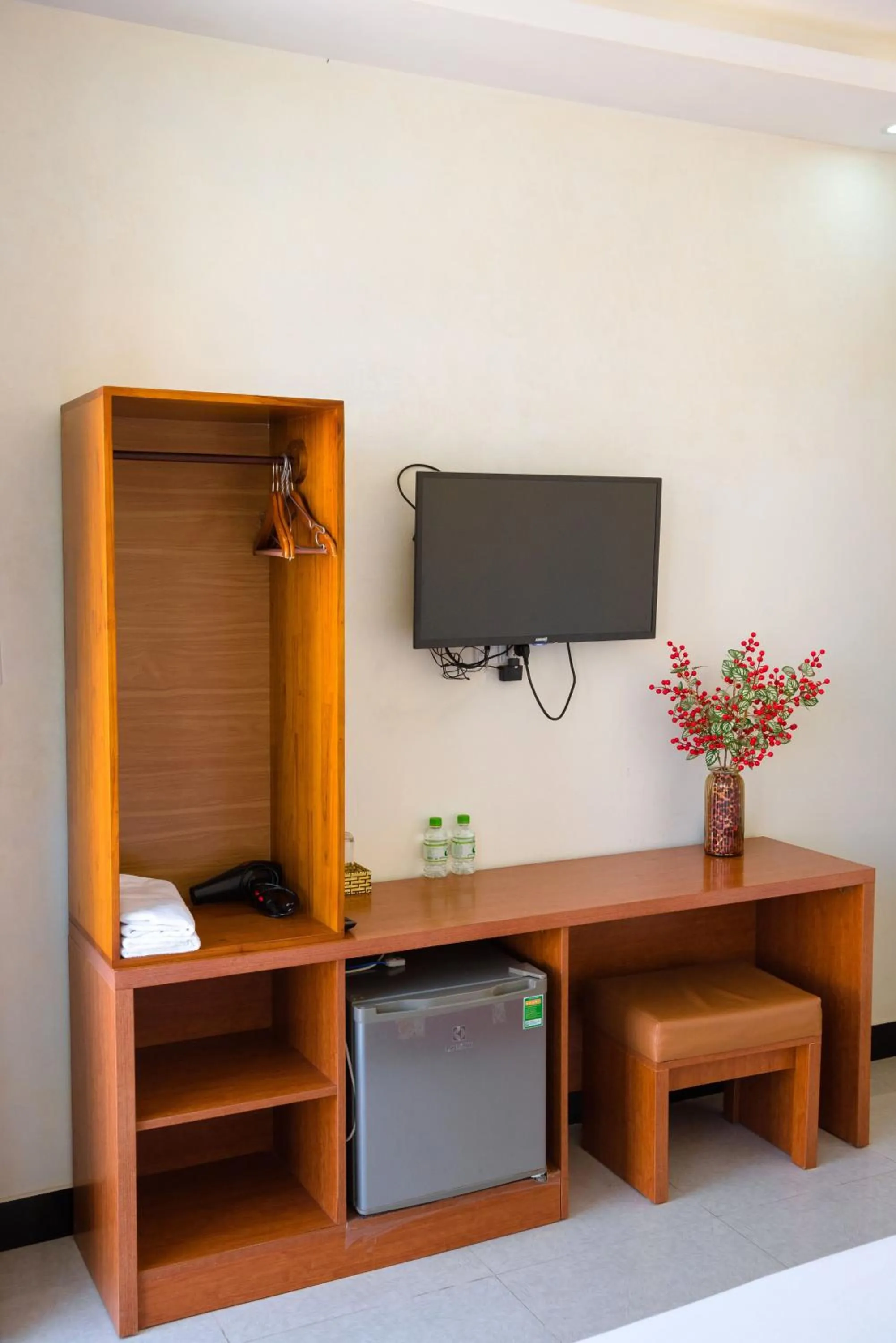 Communal lounge/ TV room in Gold Stone Hoi An Homestay