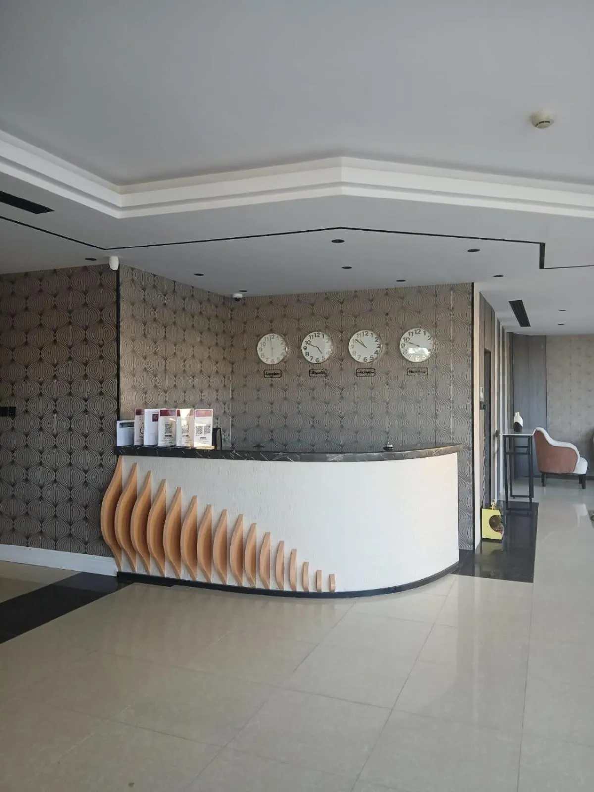Lobby or reception in XYZ Hotel Qurtoba - اكس واي زد قرطبه