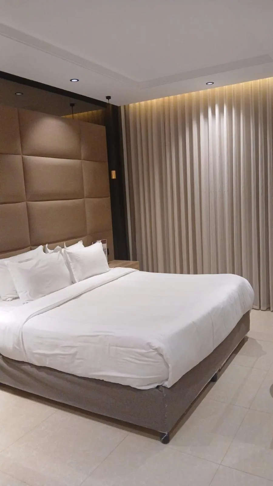 Bed in XYZ Hotel Qurtoba - اكس واي زد قرطبه